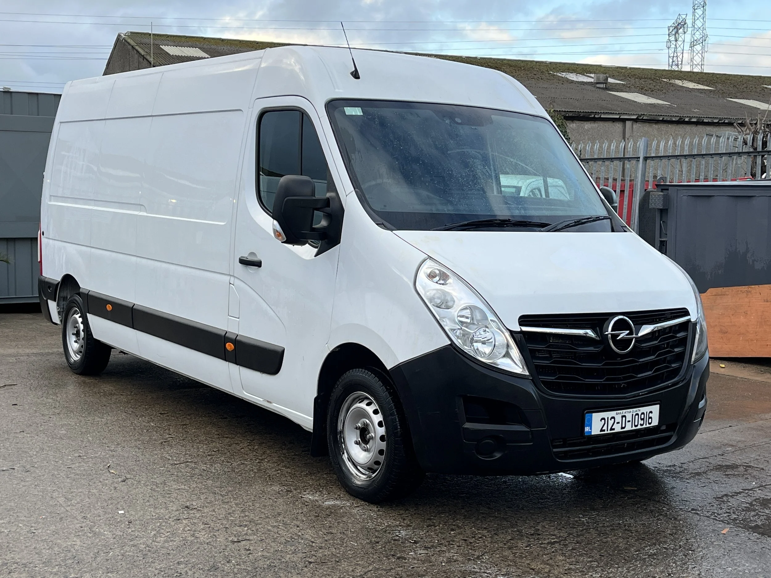 2021 OPEL MOVANO 2.3CDTi LWB 135km         €8950