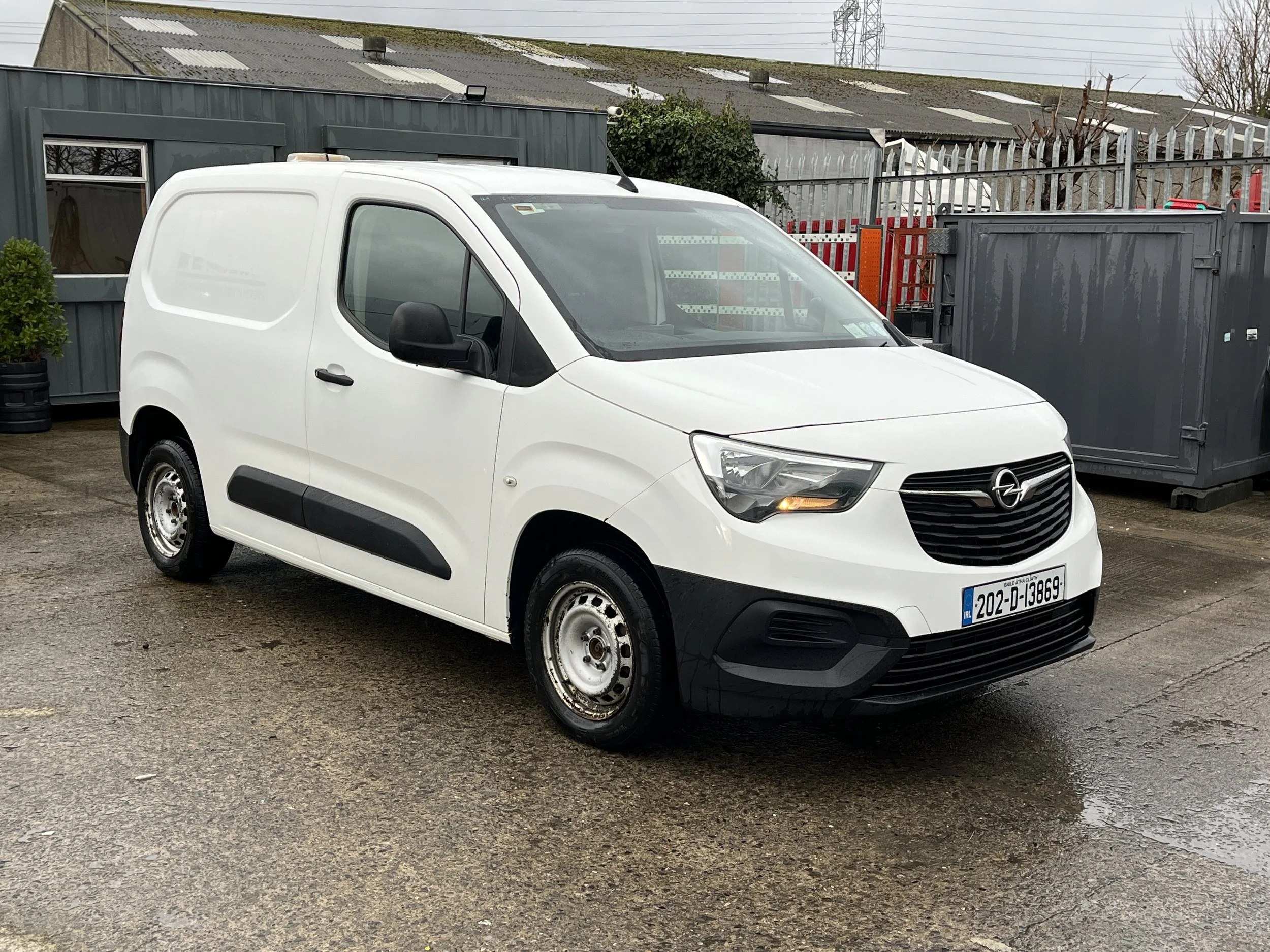 2020 OPEL COMBO 3 SEAT 169KM       €6000