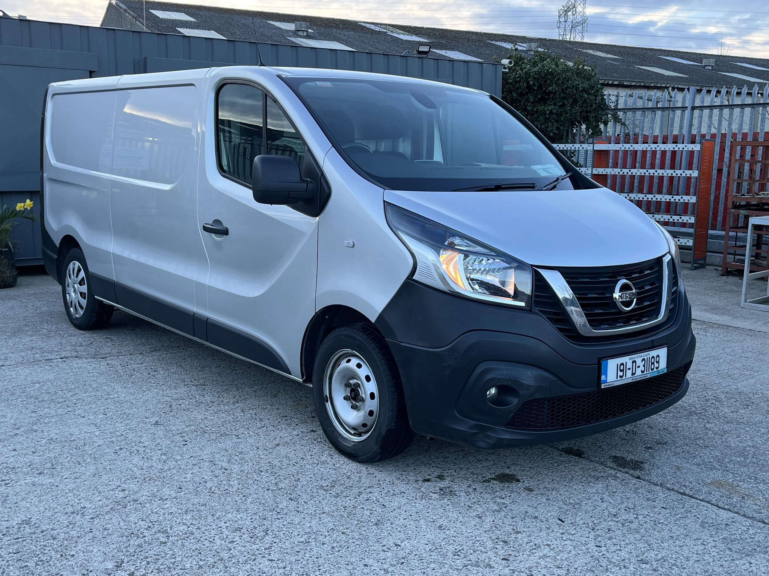 2019 NISSAN NV300 LWB 171KM         SOLD