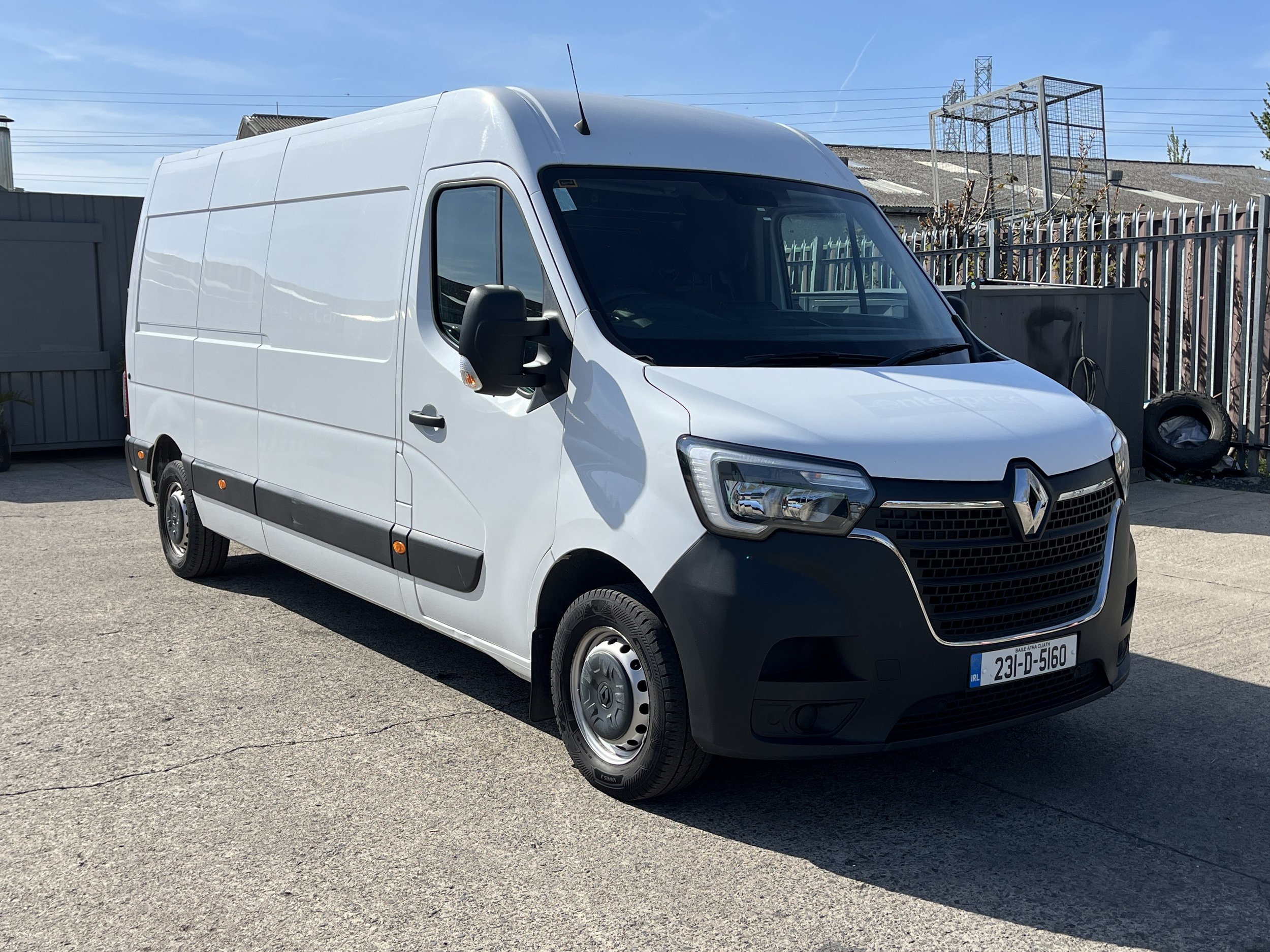 2023 RENAULT MASTER 2.3DCi 135 BHP BUSINESS LWB 120KM sold
