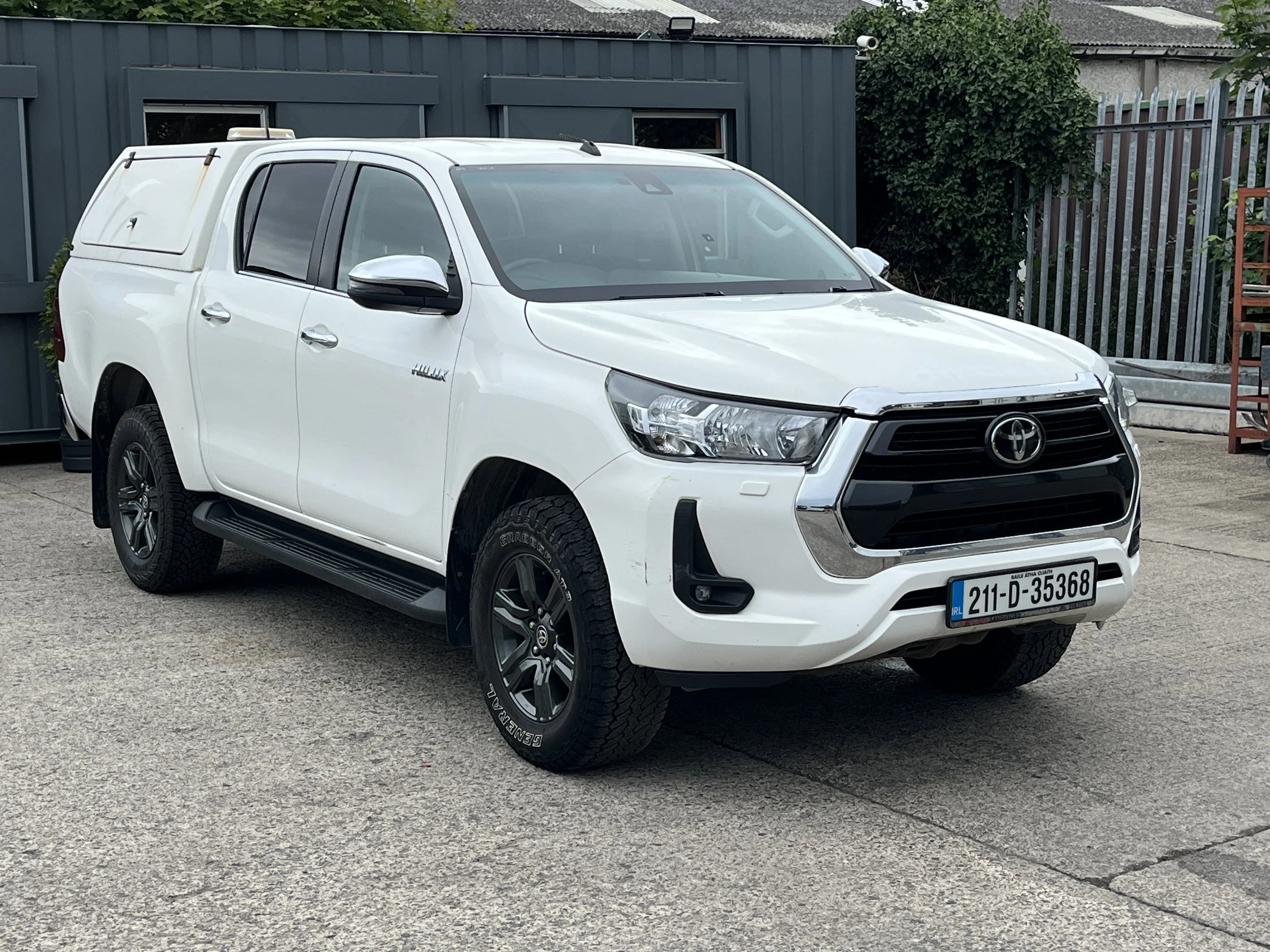 2021 TOYOTA HILUX 2.4 D4-D SR5 169KM   €27000