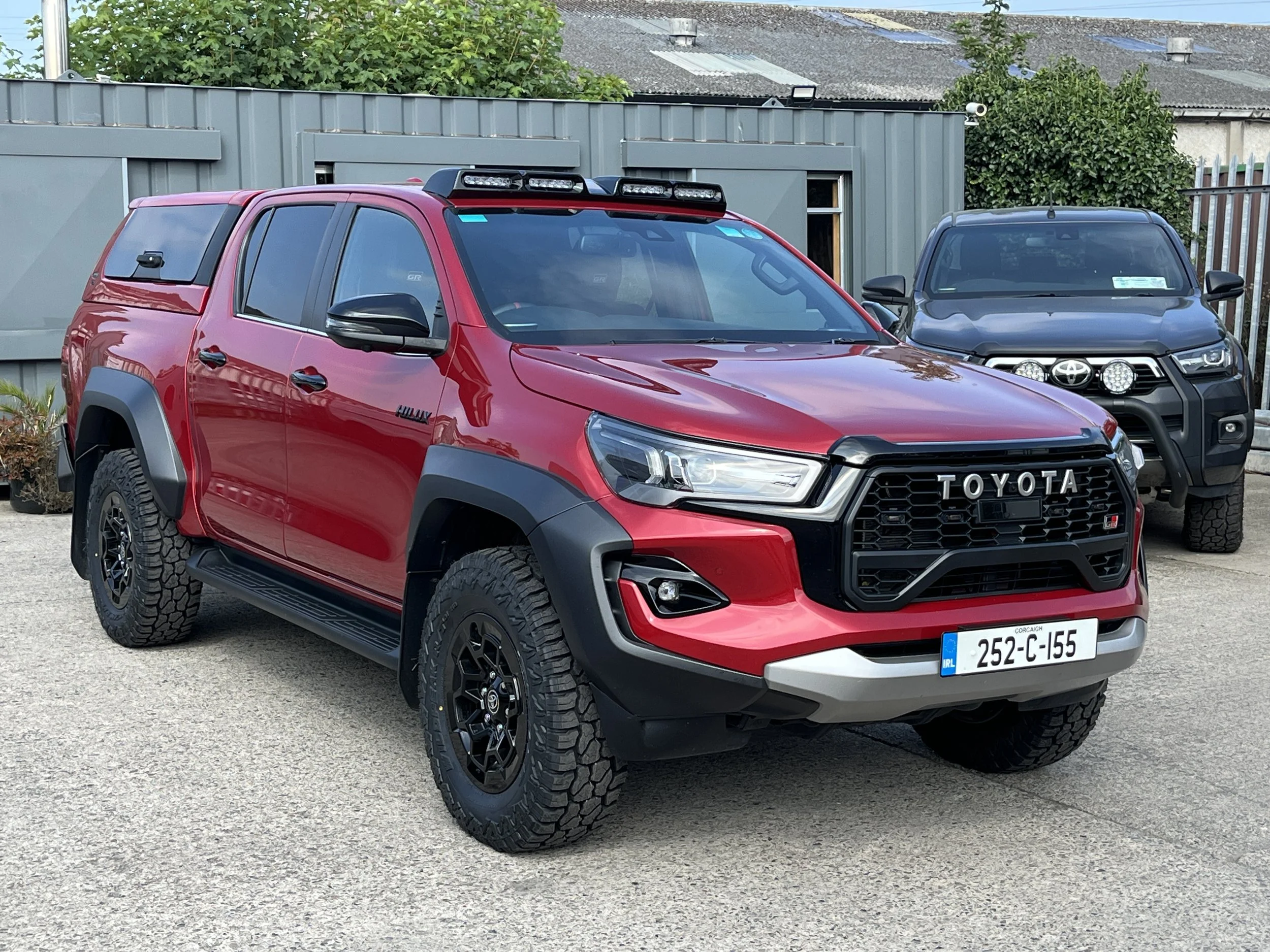 2025 TOYOTA HILUX 2.8D4-4 GR SPORT II 25KM  sold