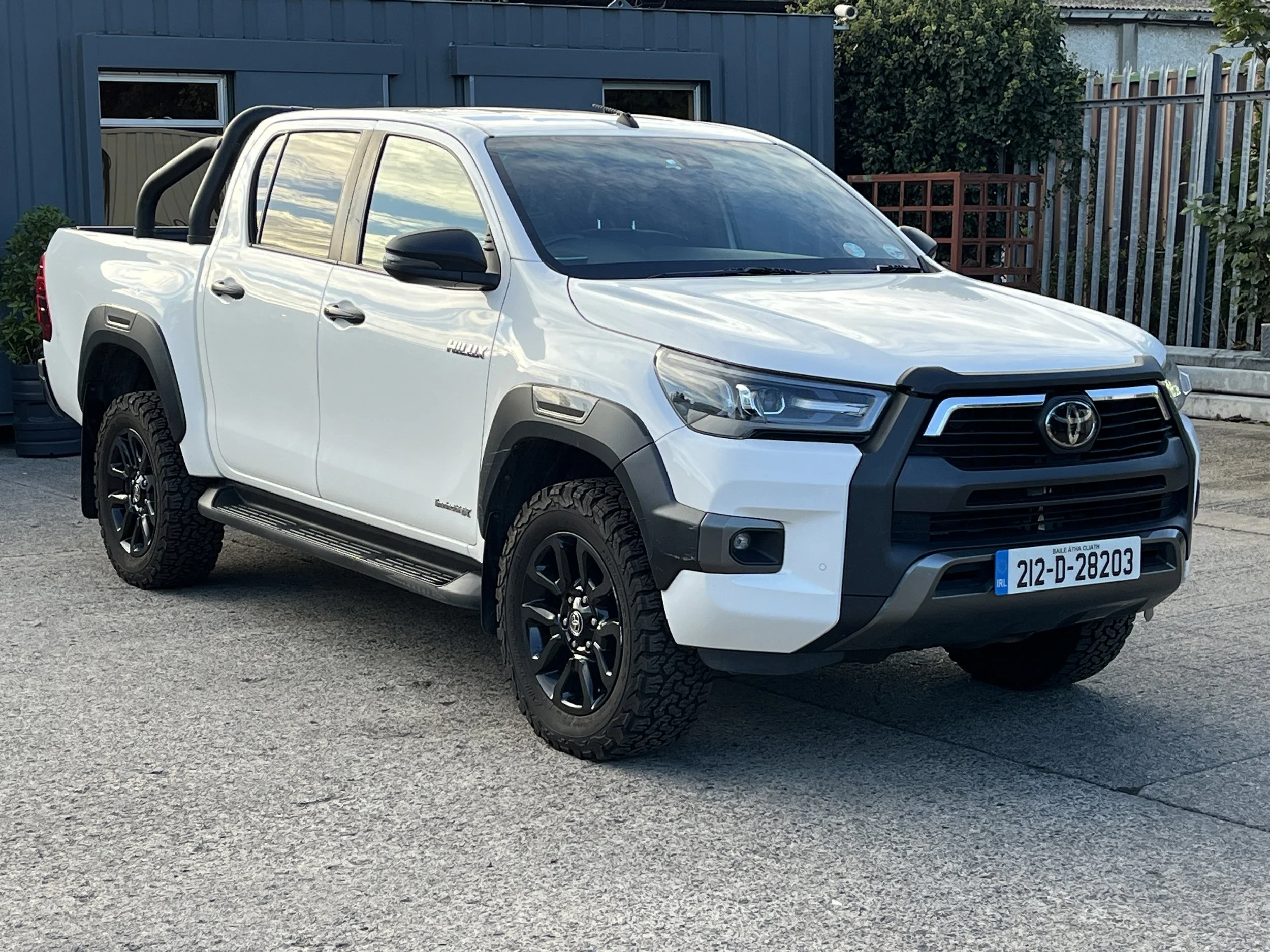 2021 TOYOTA HILUX 2.8 INVINCIBLE X 125k(miles) sold