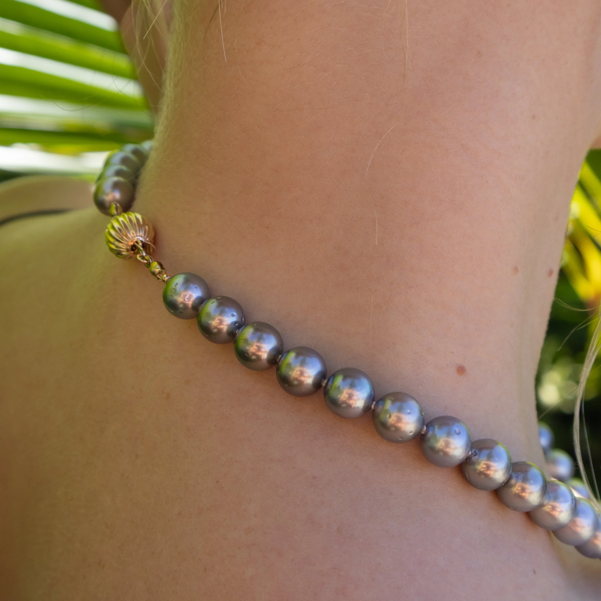knotted rw t necklace-3.jpg