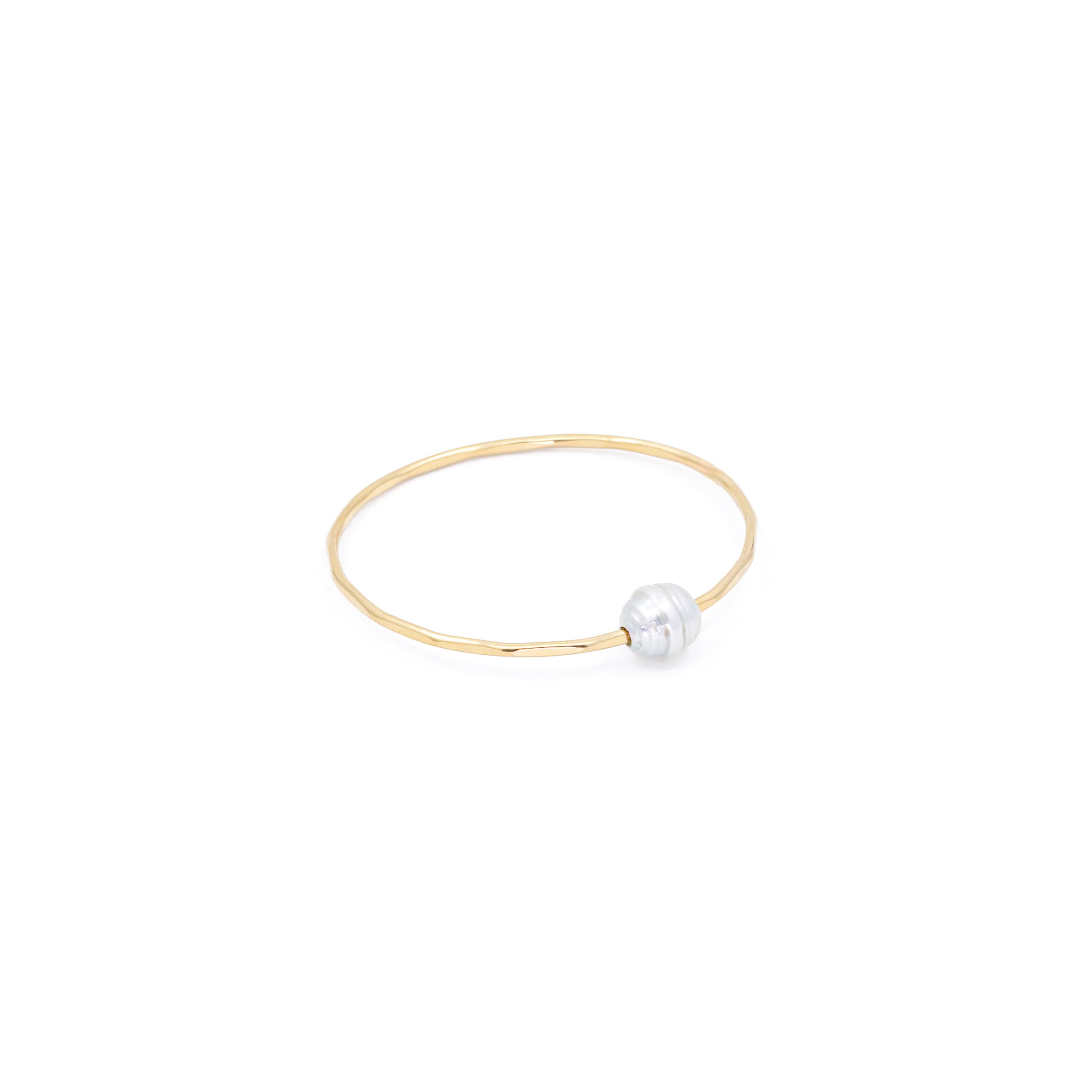 white south sea bangle-3.jpg