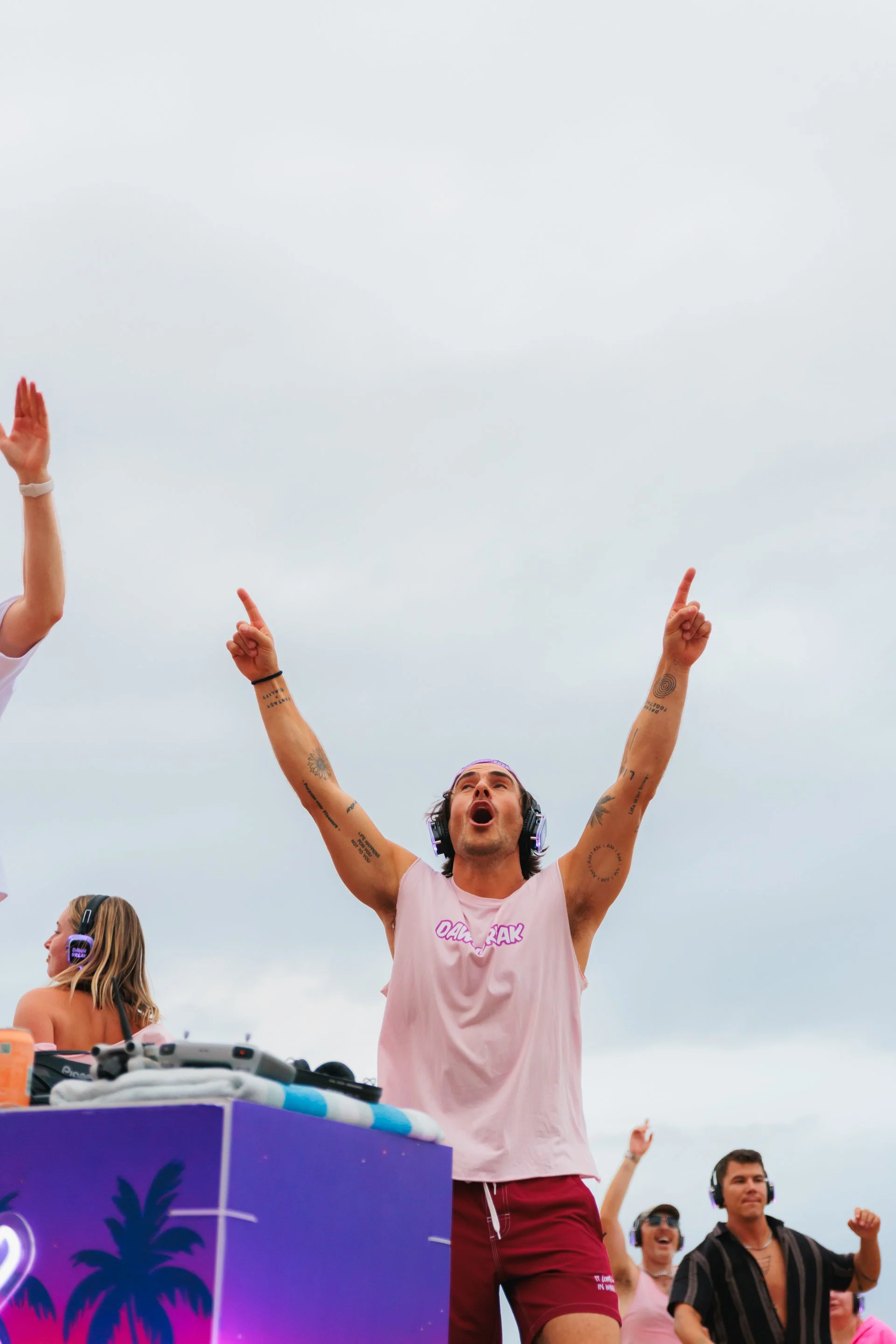 iykezachariah - Dawnbreak Goldcoast 26-121.jpg