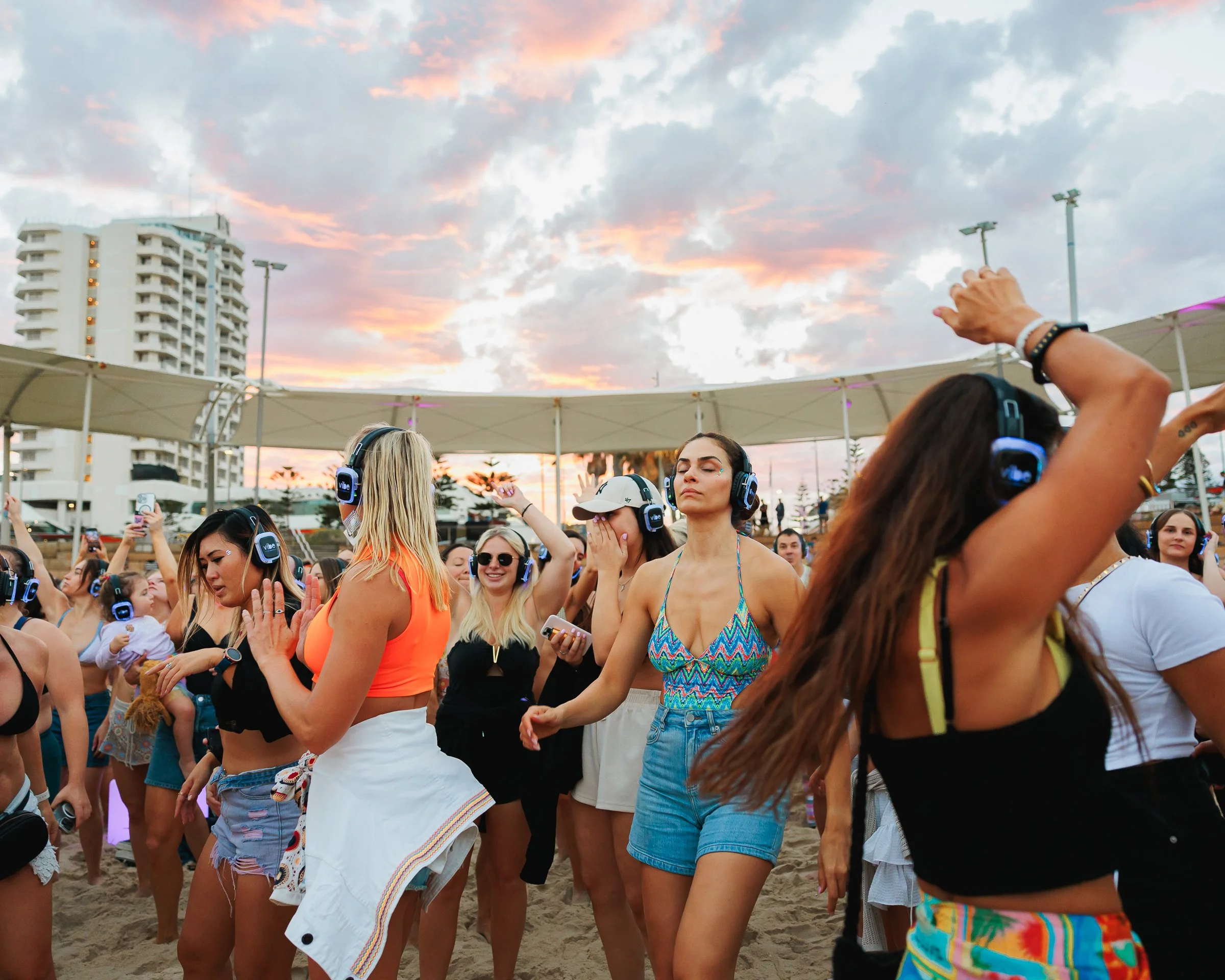 iykezachariah - Dawnbreak Scarbs 12.04-20.jpg