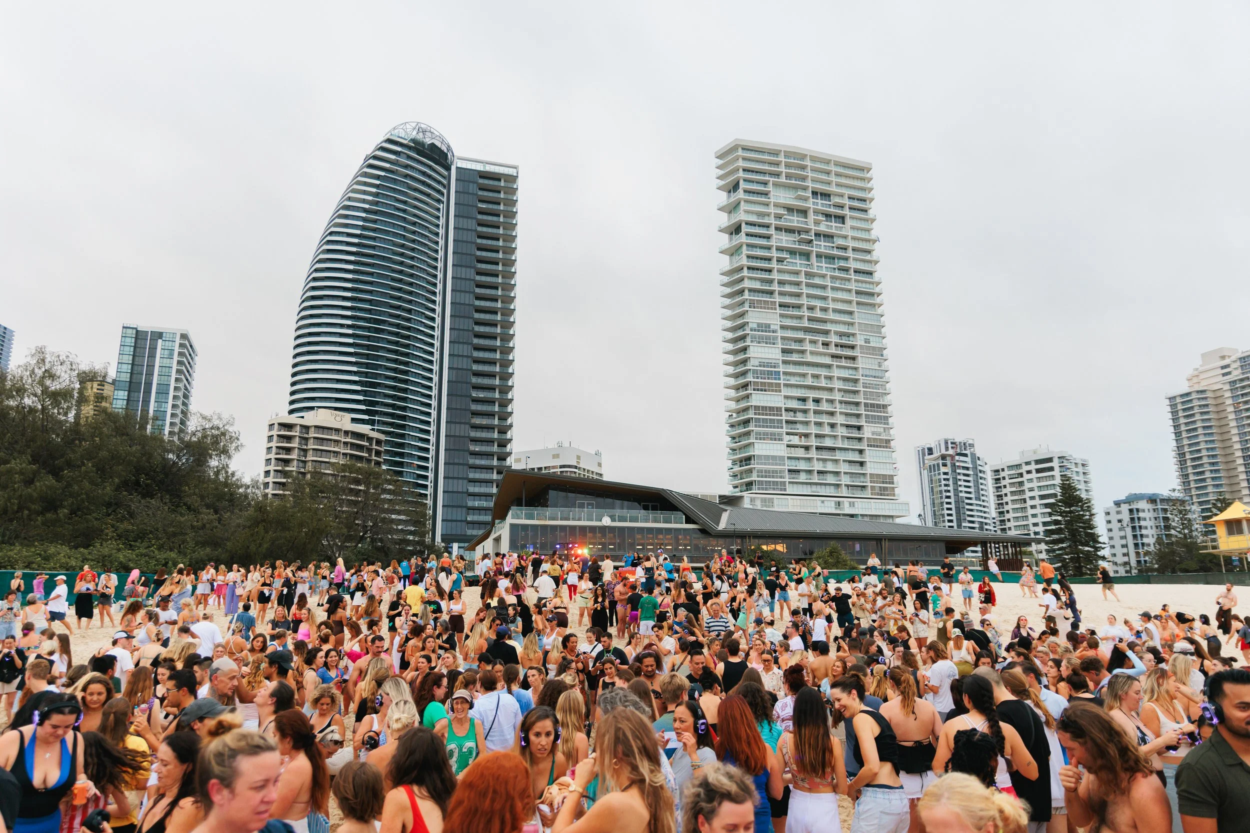 iykezachariah - Dawnbreak Goldcoast 26-142.jpg