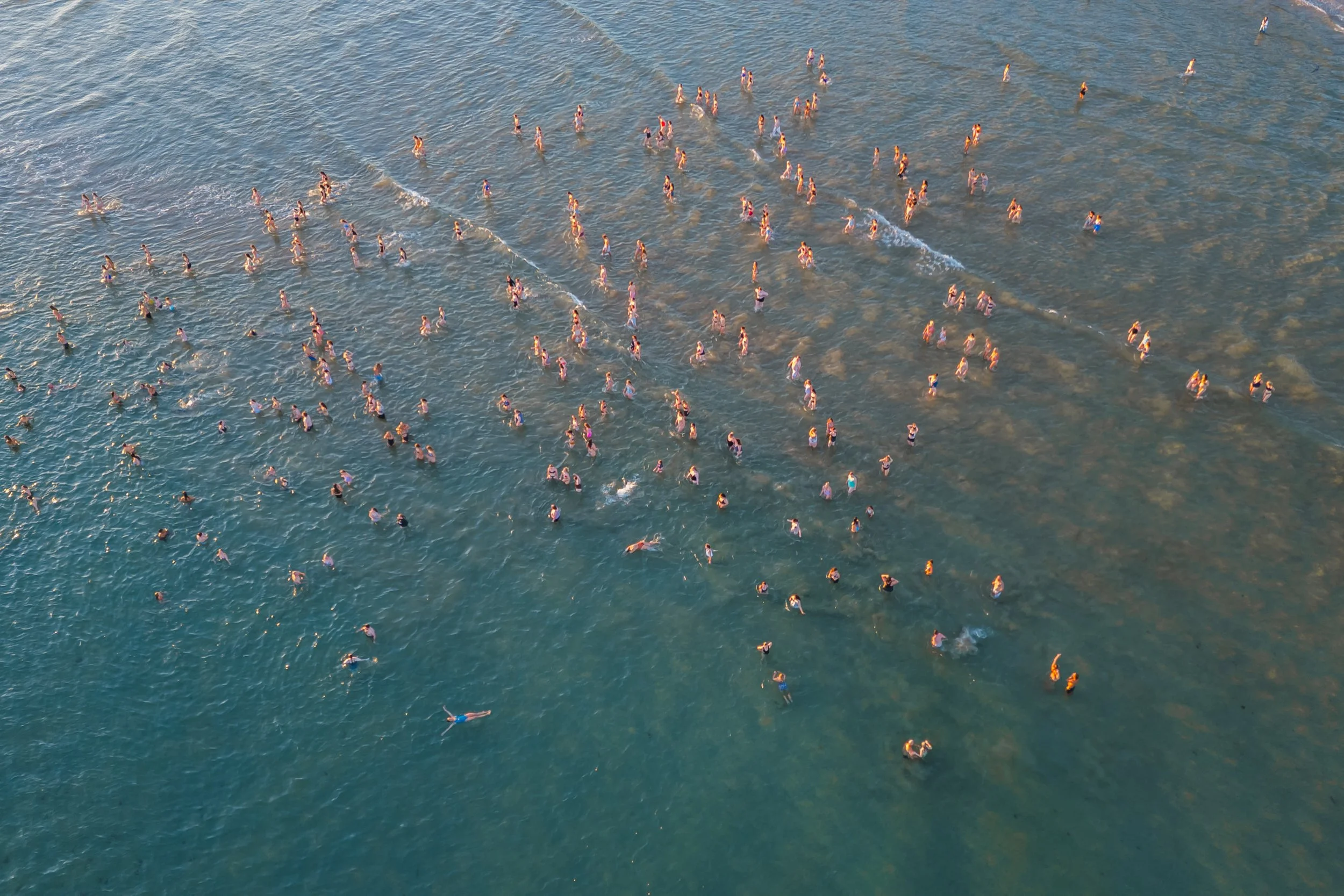 iykezachariah - Dawnbreak Torquay 26-37 copy.JPG