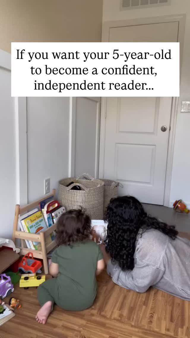 Here’s the thing 👇
Reading to your child every day is an important habit. It builds imagination, a love for stories, and grows their vocabulary.
But… reading aloud doesn’t teach them how to read the words on their own. 🤯
To do