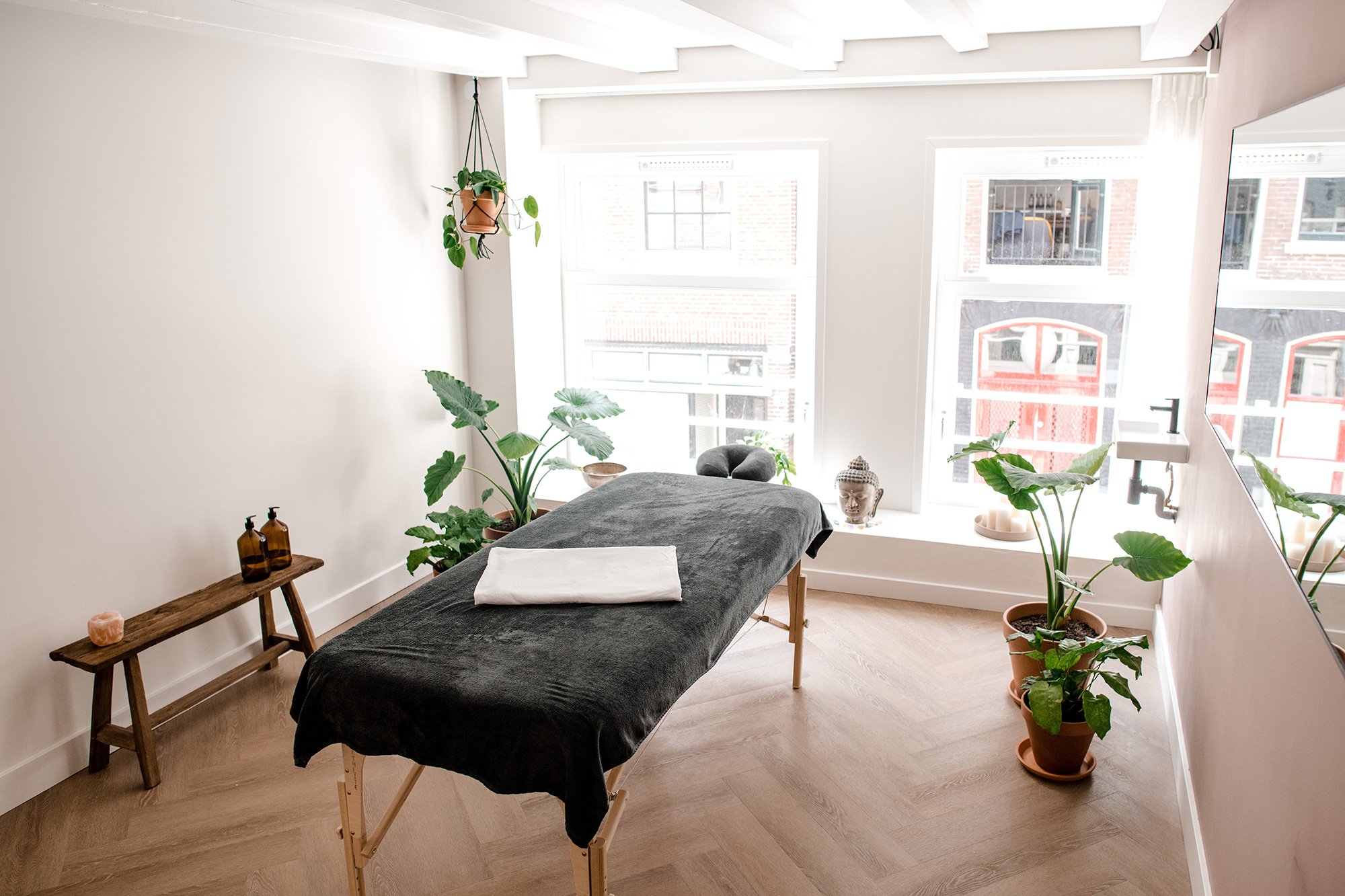 Tension-Tamers-massage-Amsterdam-studio-twee-web1.jpg
