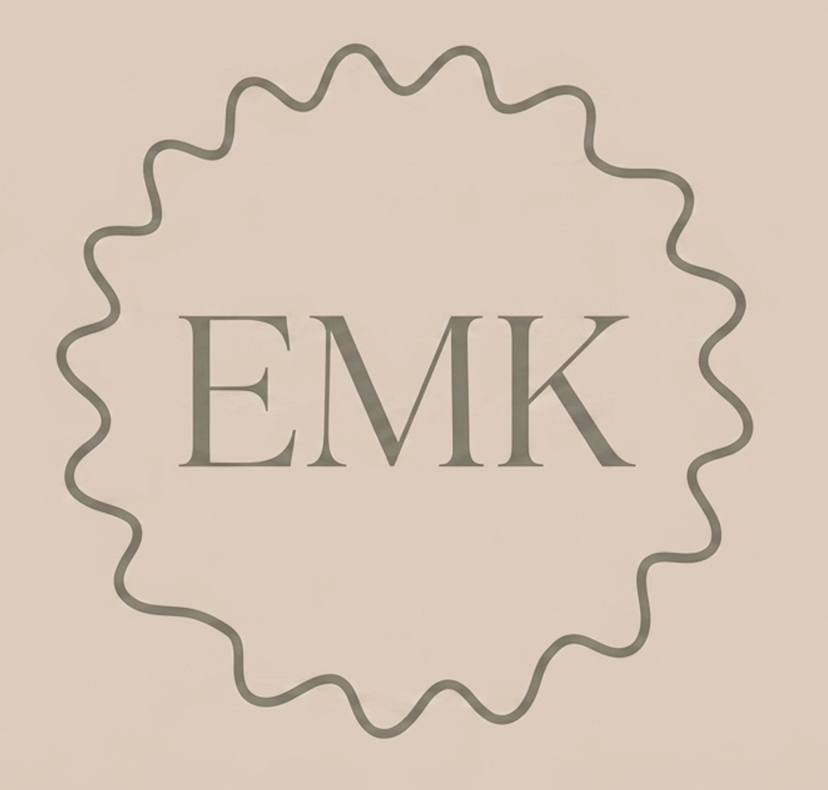 EVIAN MARI ART ADVISORY