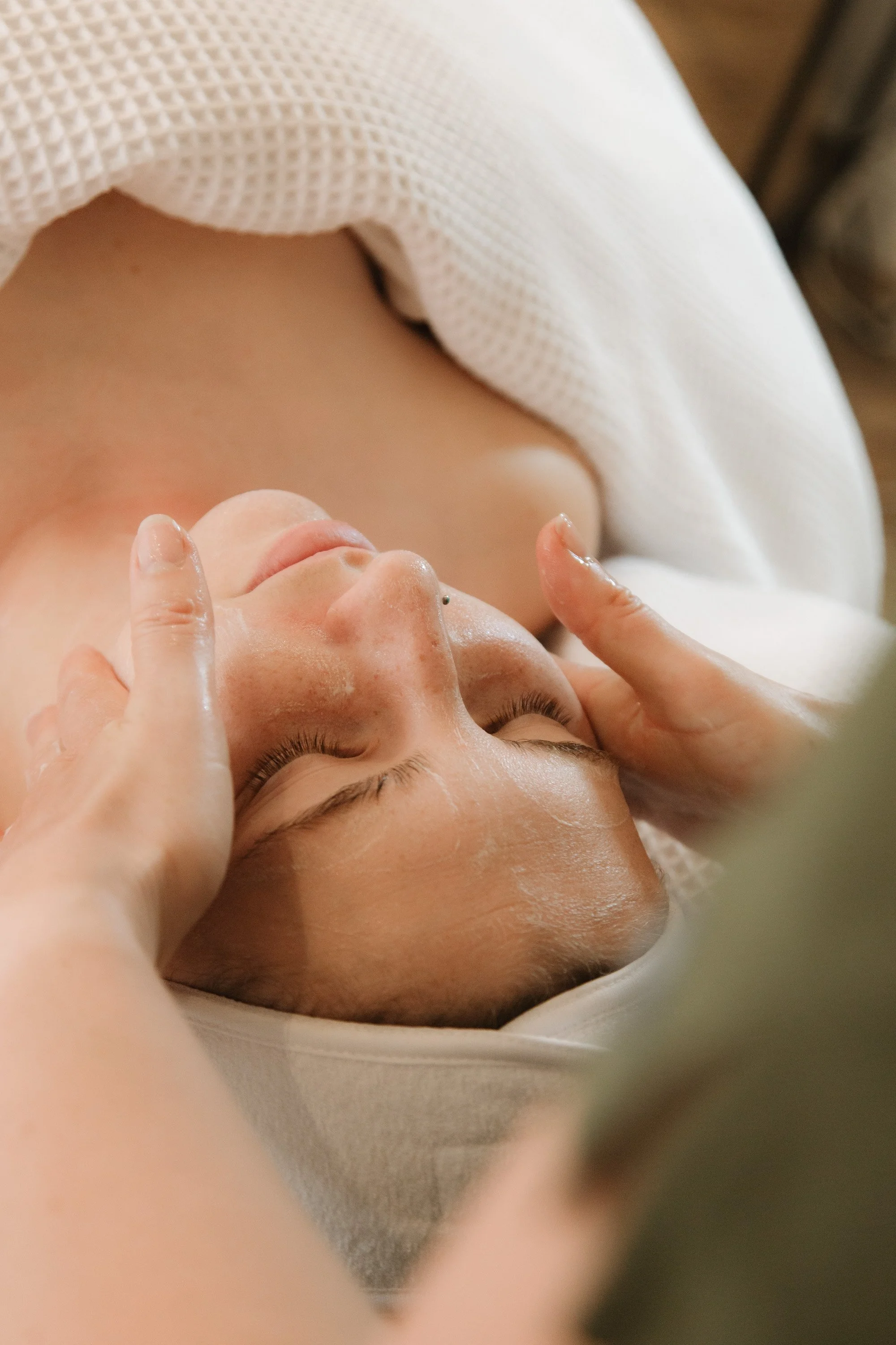 AMBER_&_WIGHT_SALON_SHOOT_ONE_19.jpg