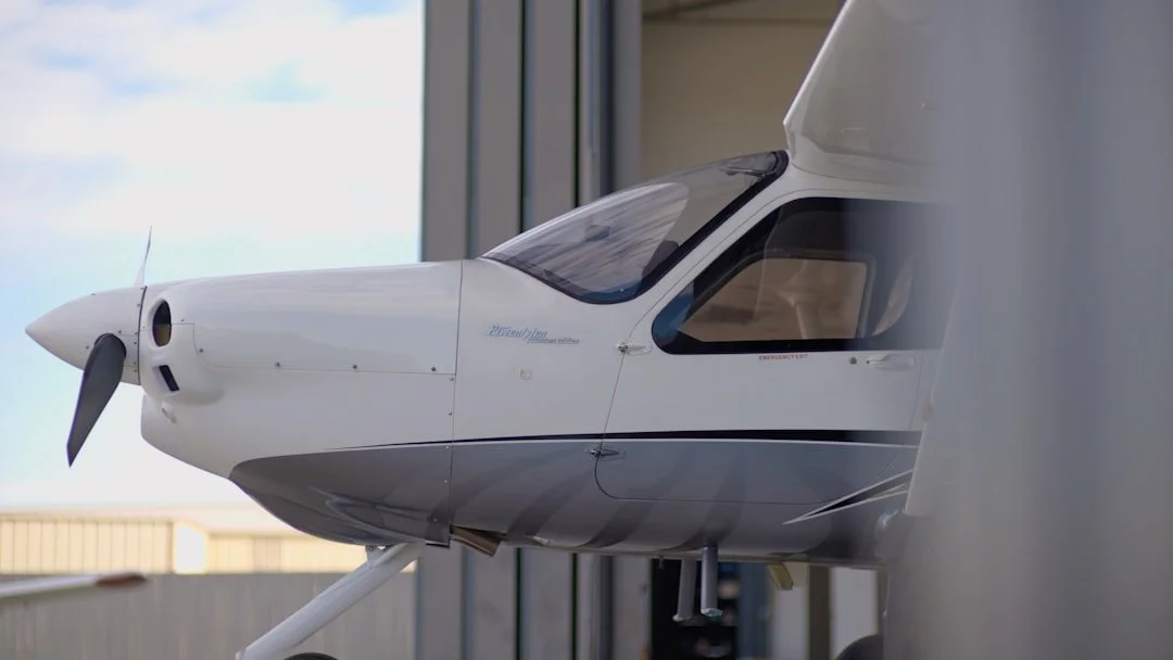 10 Questions to Ask Before Private Jet Hangar Events