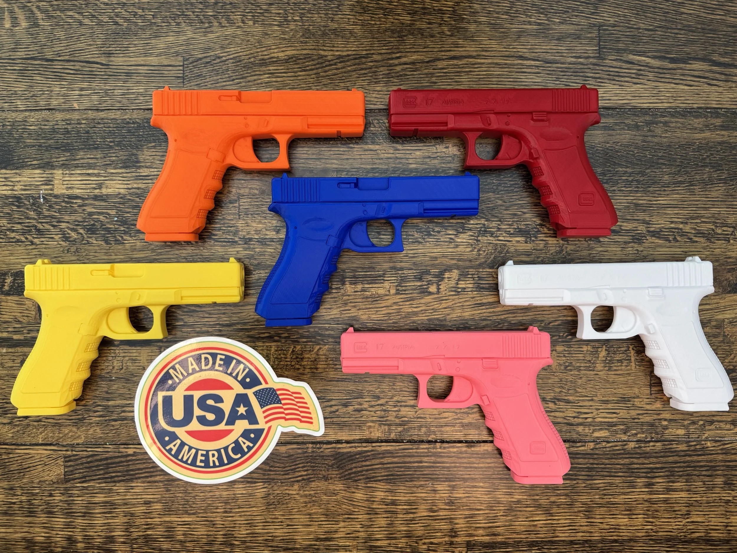 Full-weight Glock 17 Gen 3 replica, solid 3D-printed training gun, 1:1 scale model, holster fit test aid, dry fire practice Glock, realistic Glock 17 dummy gun