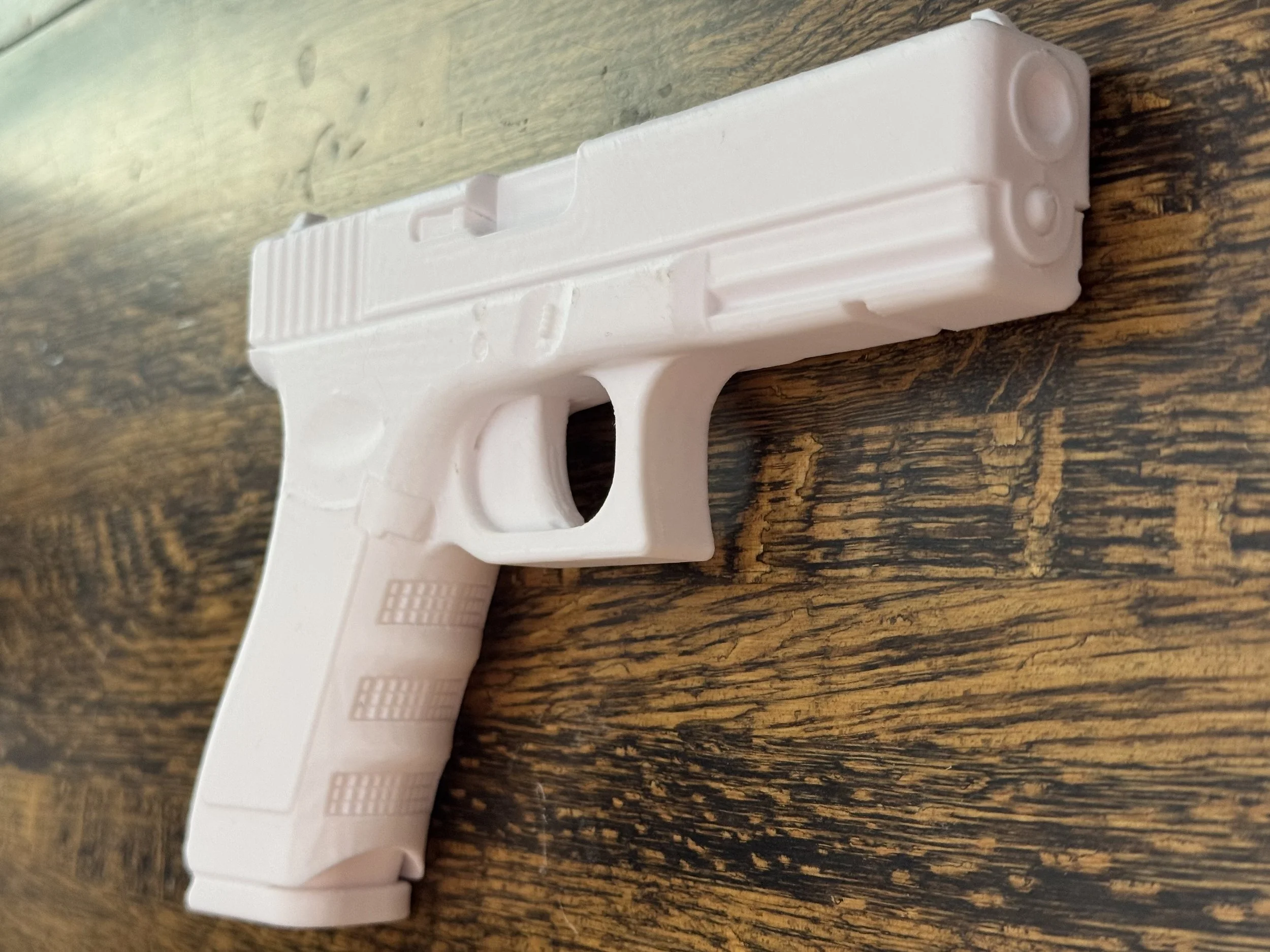 Full-weight Glock 17 Gen 3 replica, solid 3D-printed training gun, 1:1 scale model, holster fit test aid, dry fire practice Glock, realistic Glock 17 dummy gun