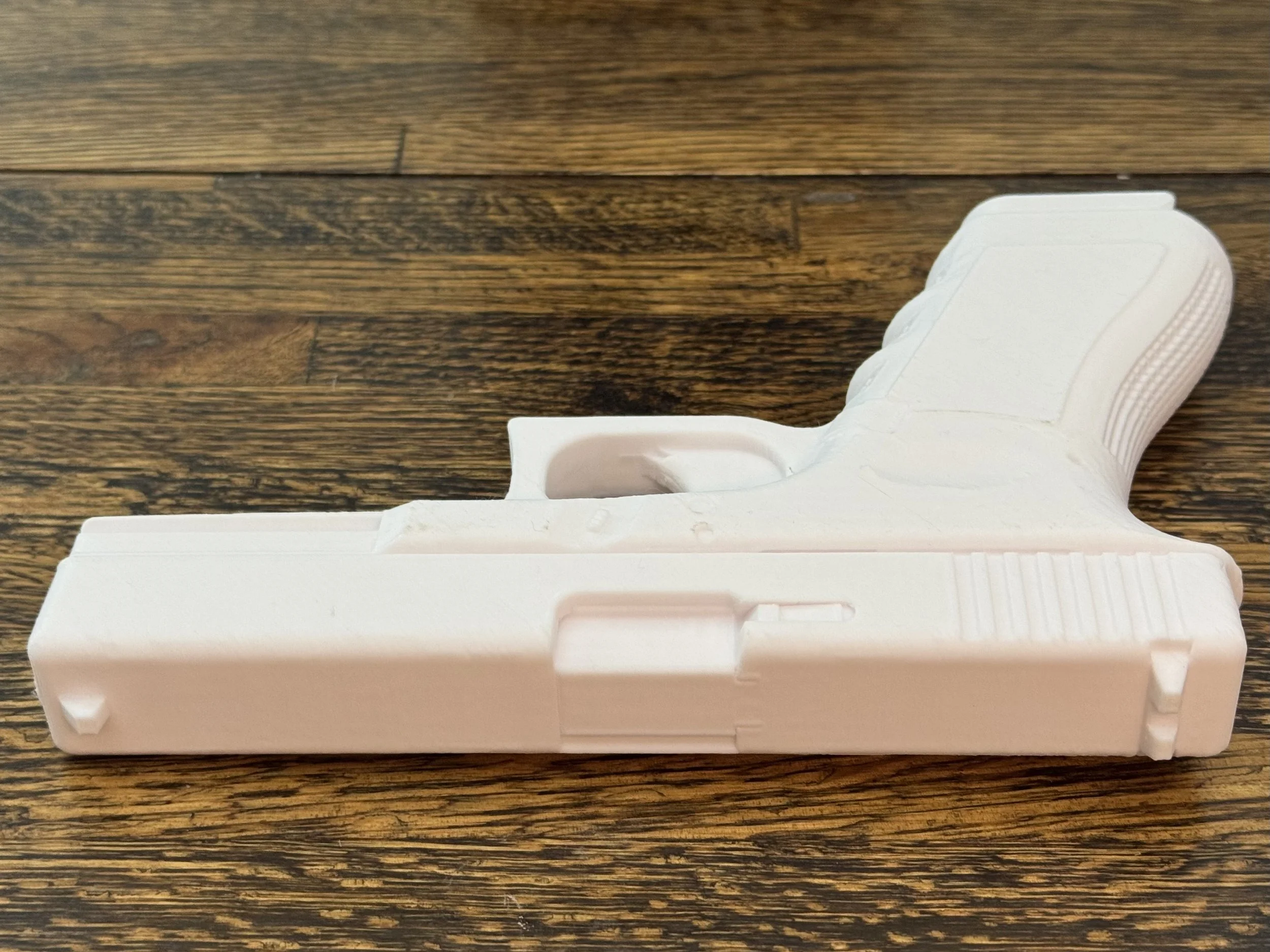 Full-weight Glock 17 Gen 3 replica, solid 3D-printed training gun, 1:1 scale model, holster fit test aid, dry fire practice Glock, realistic Glock 17 dummy gun