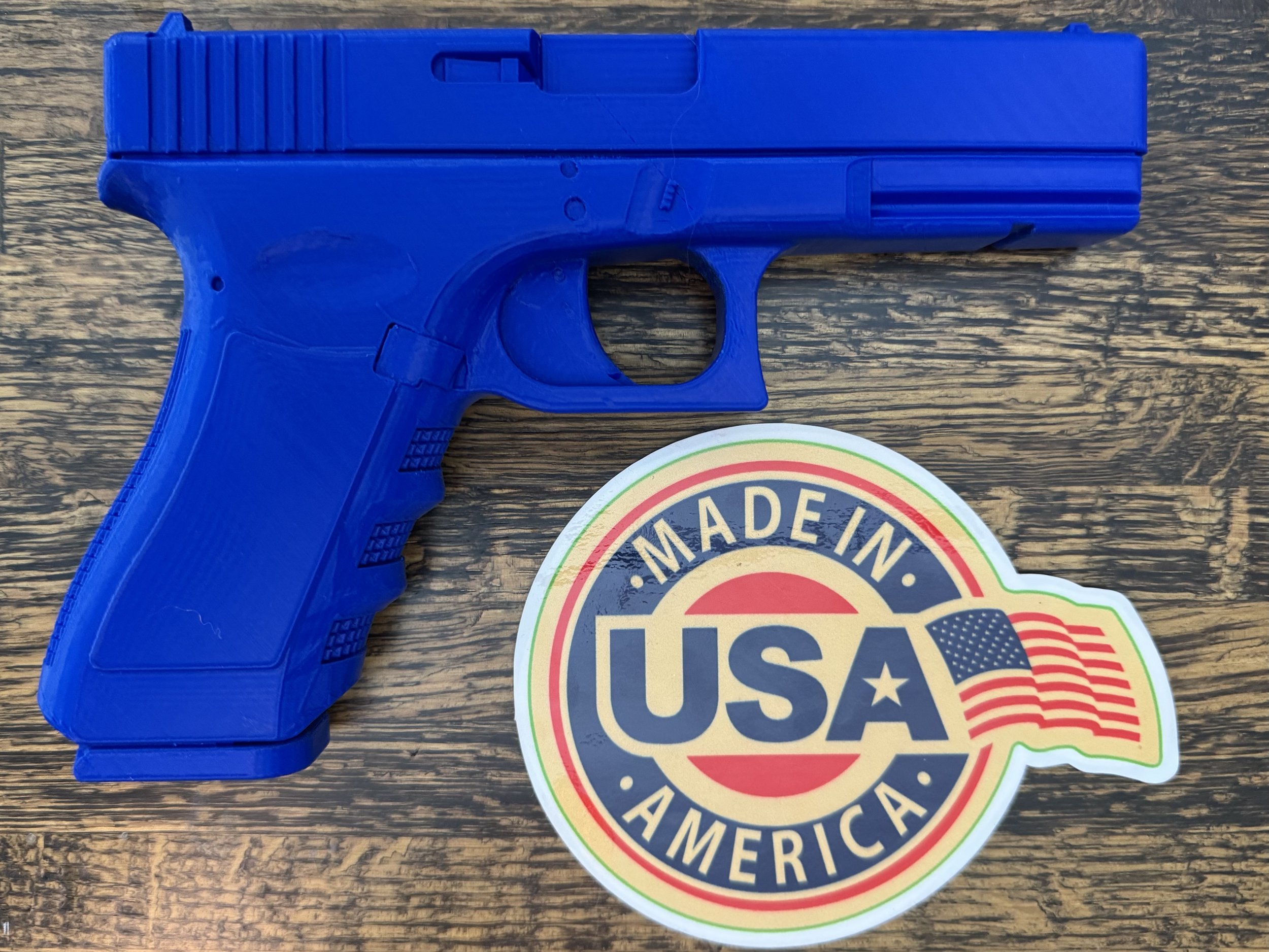 Full-weight Glock 17 Gen 3 replica, solid 3D-printed training gun, 1:1 scale model, holster fit test aid, dry fire practice Glock, realistic Glock 17 dummy gun