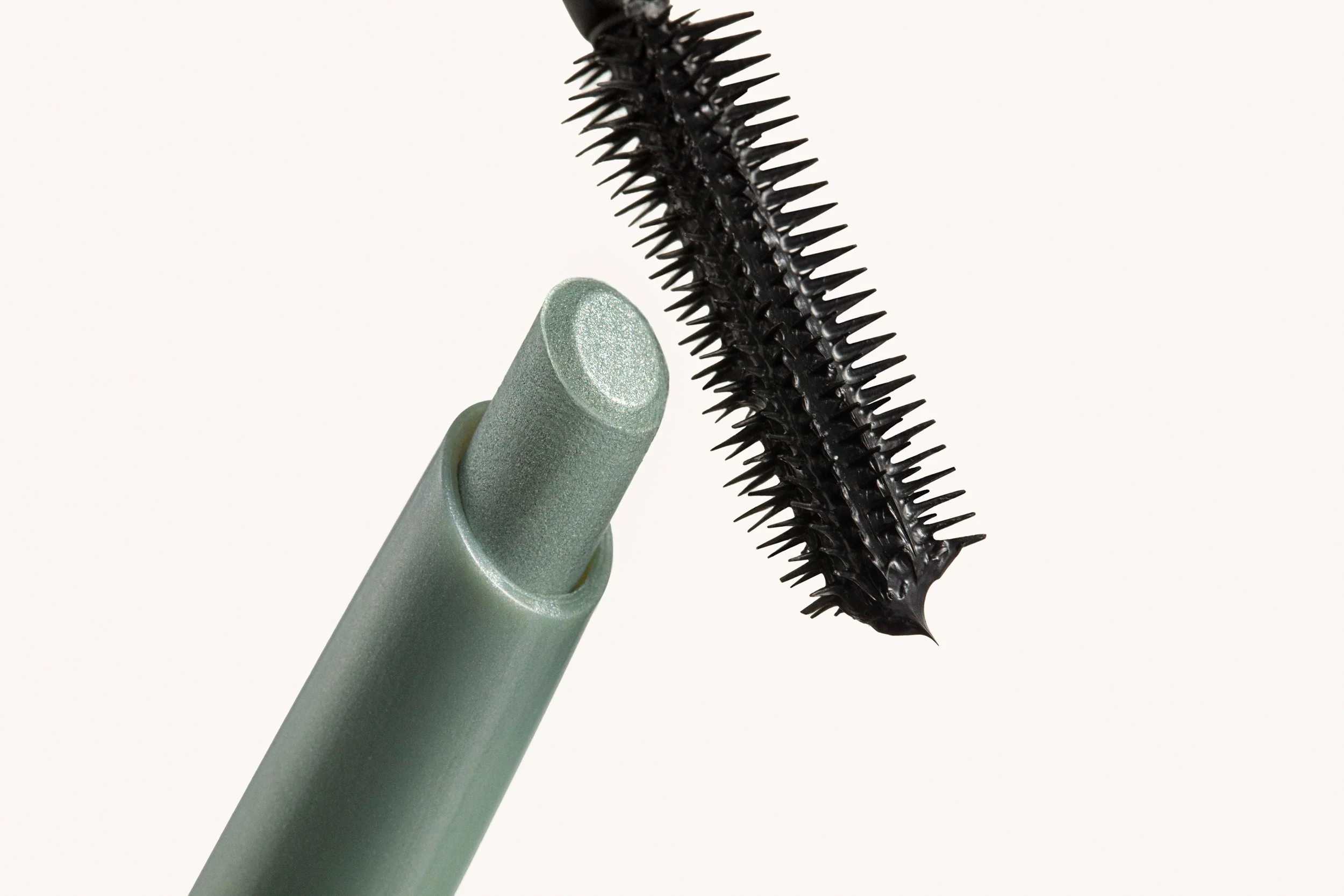01_EYE_STYLUS_LIMITLESS_LASH_MASCARA_POWER_PAIR_0069.jpg