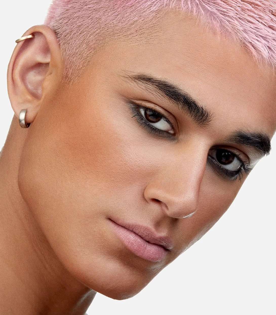 MAKE_Bronzer_Christian_Shade_3_Dune(Medium).jpg