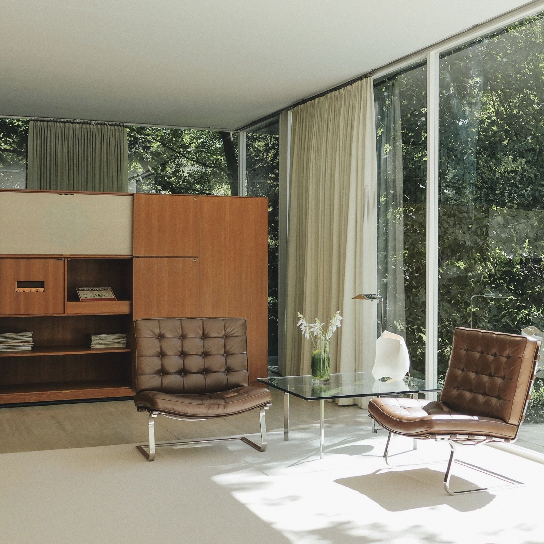 Sculpture work on view at the Edith Farnsworth House, 2024