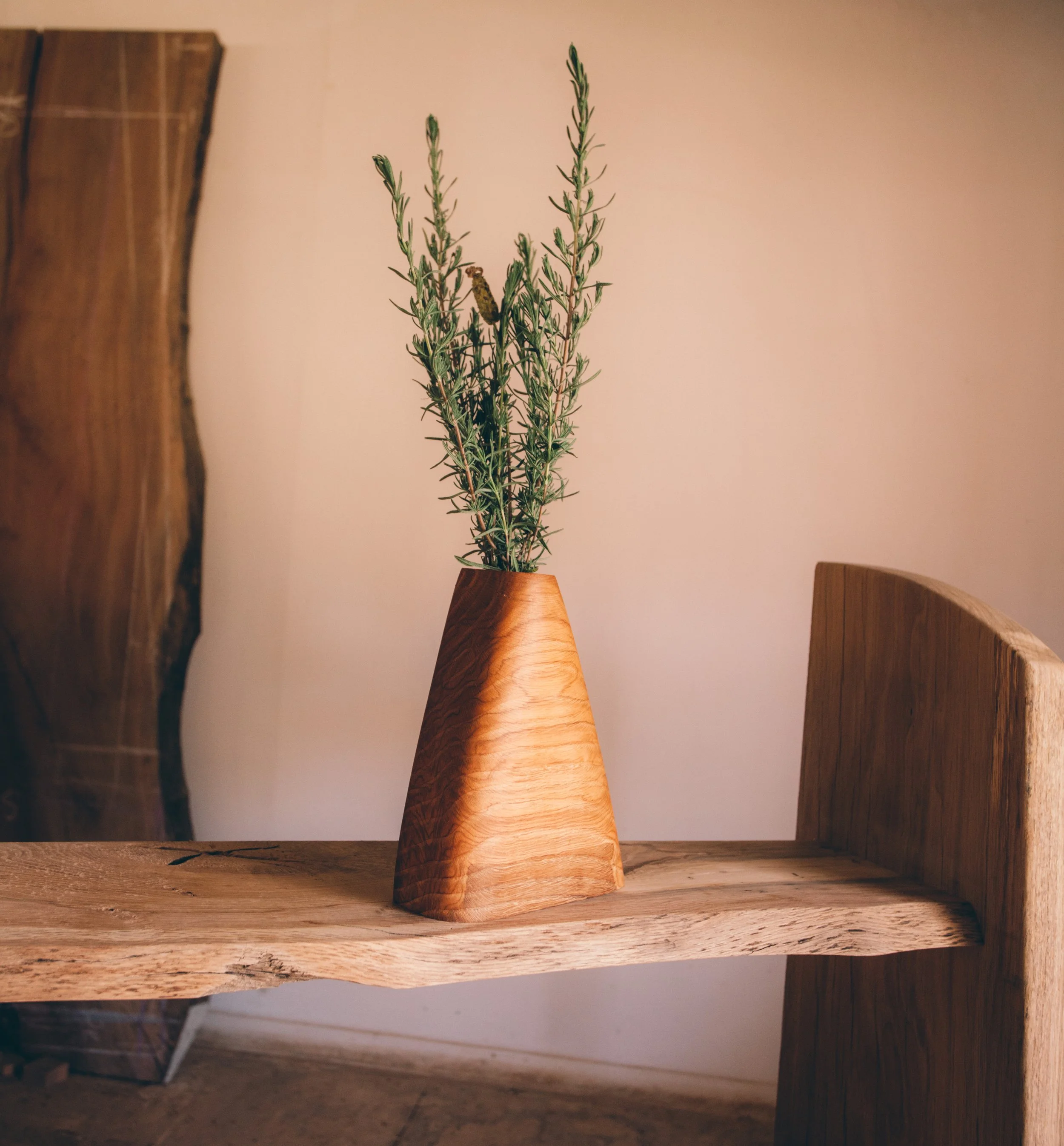 Dry flower vases