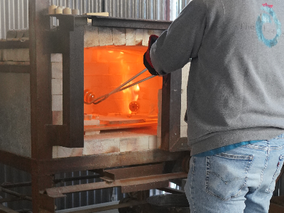 Fire, Smoke &amp; Surface: Exploring the Raku Process with David Challier 
