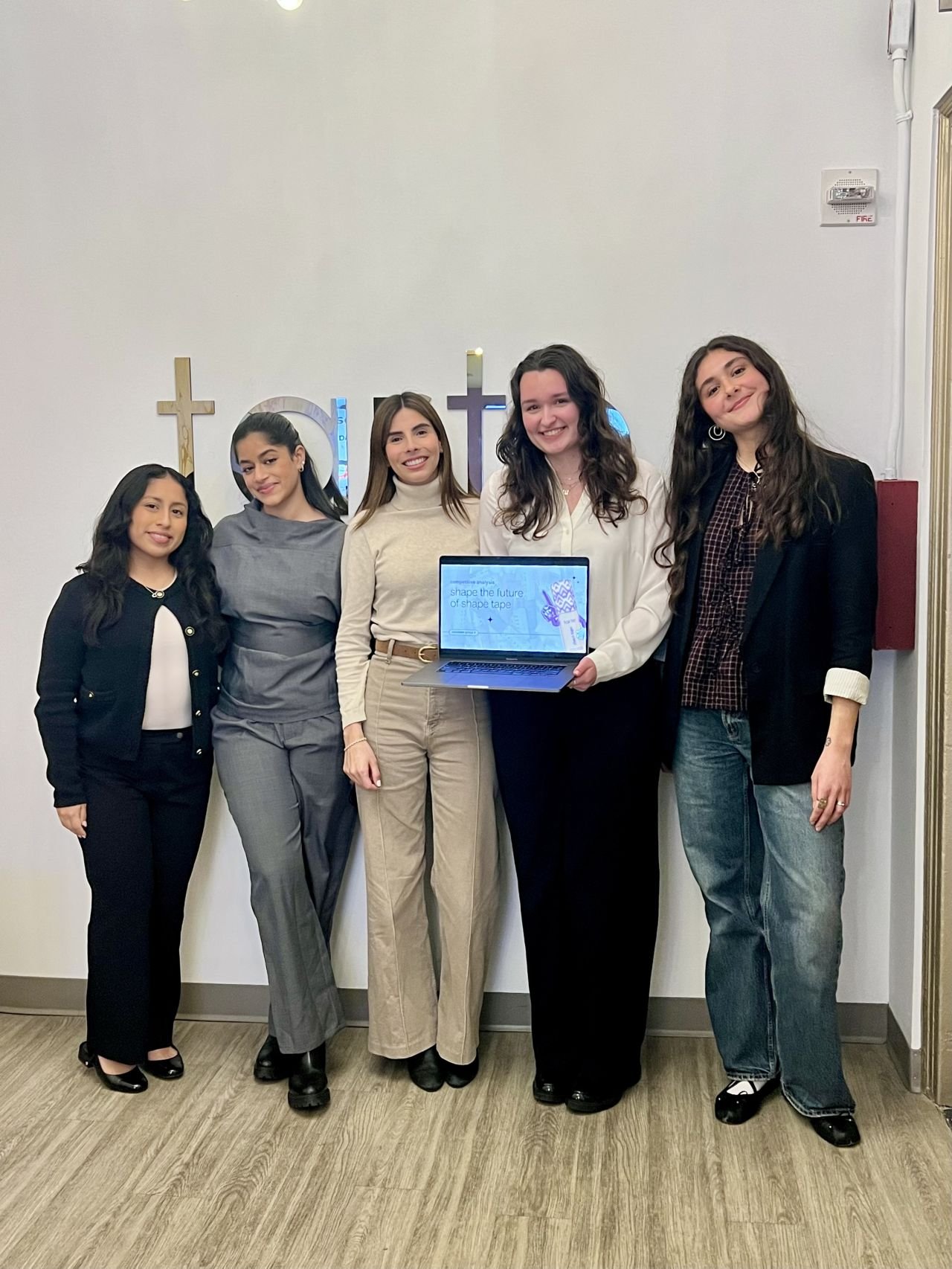 Competitive Audit of Tarte’s Shape Tape