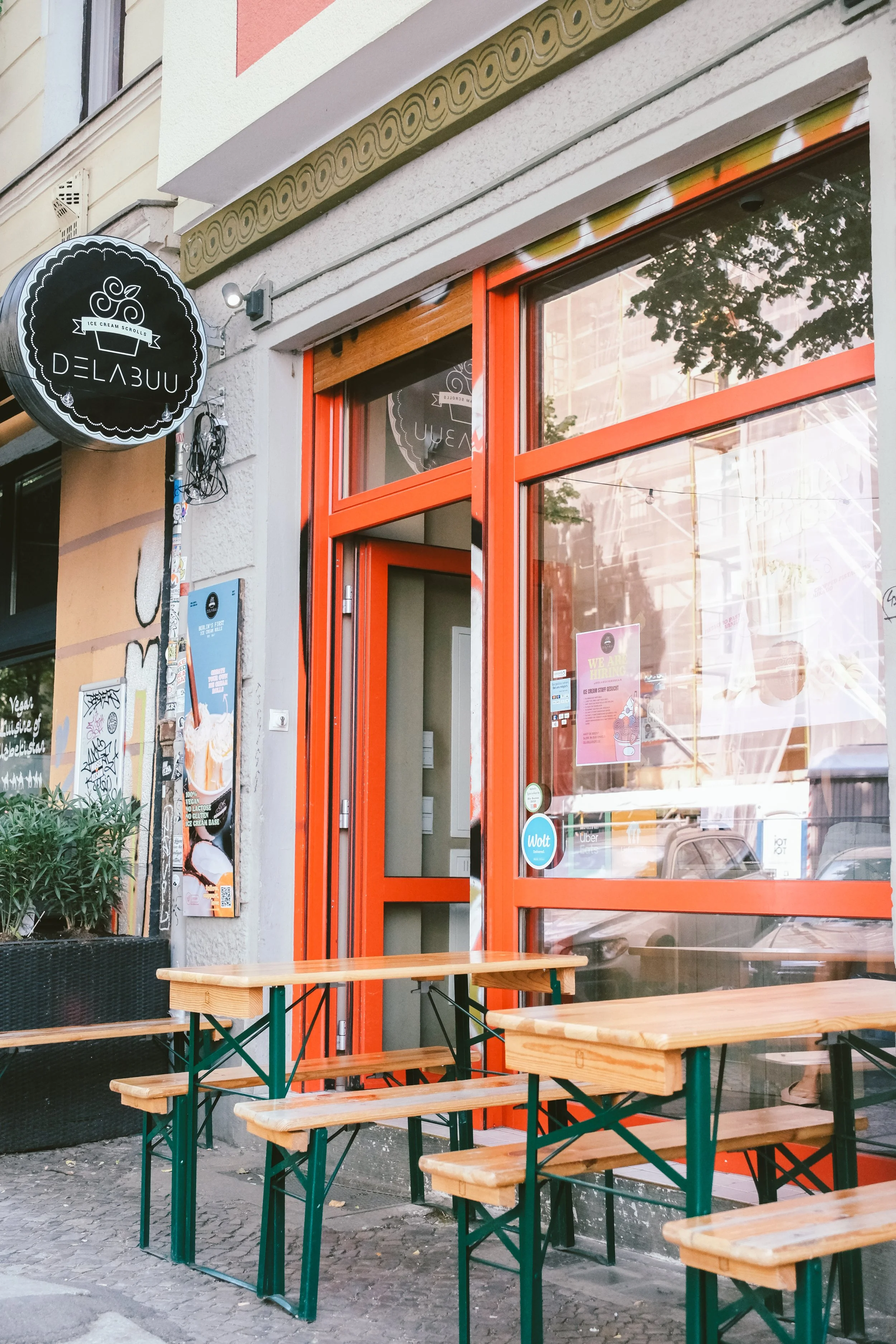 EisdieleIceCreamRollsFriedrichshainBerlin