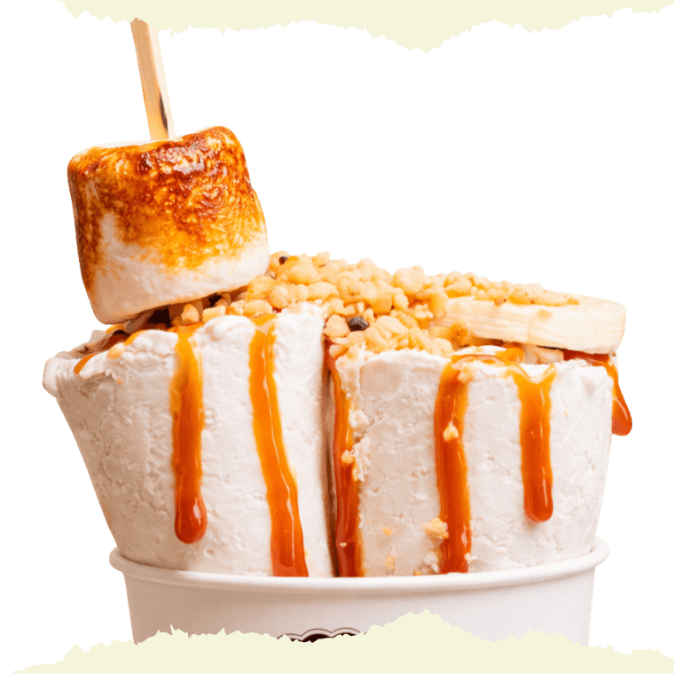 peanut ice cream roll dessert in berlin