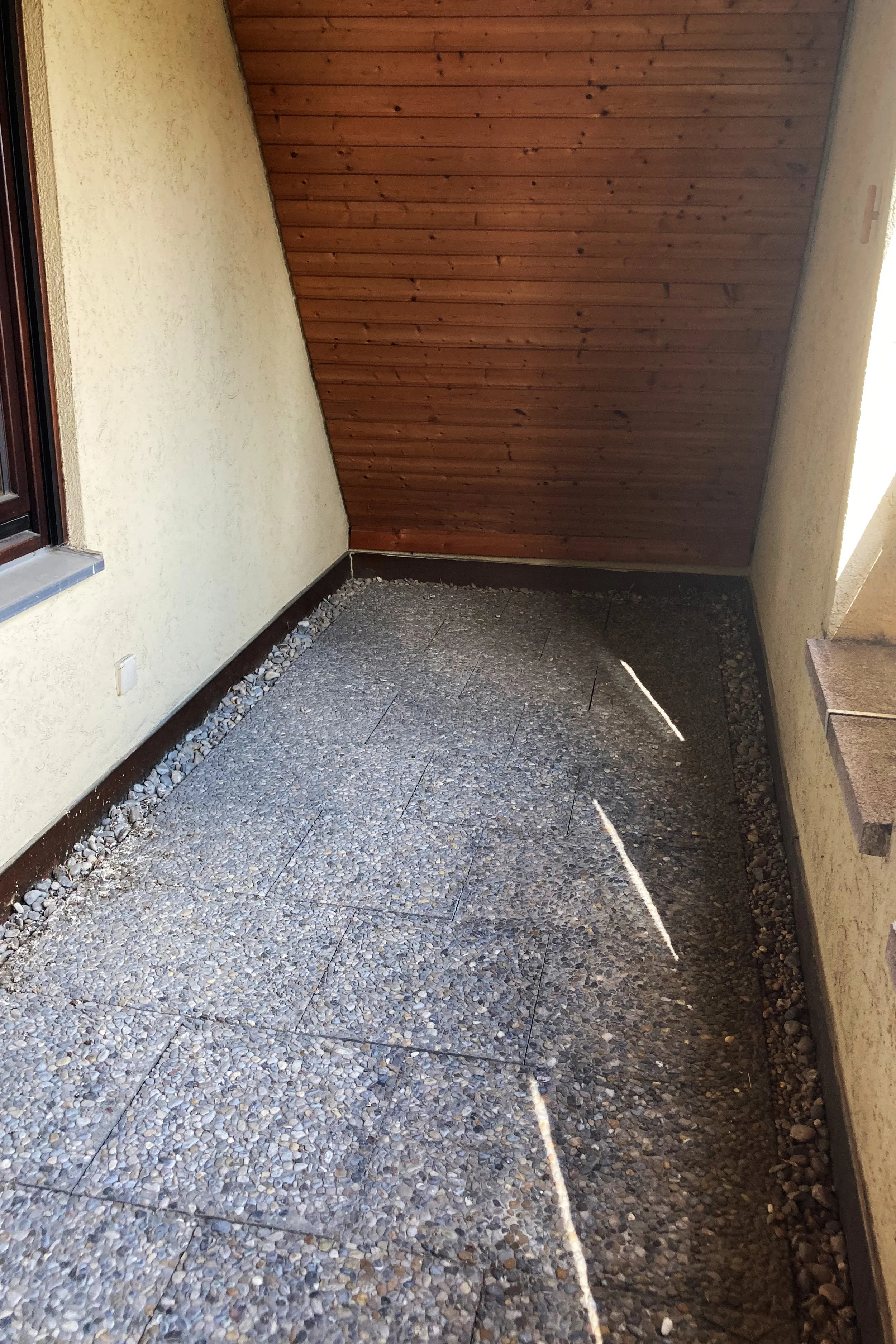 loggia voher.jpg