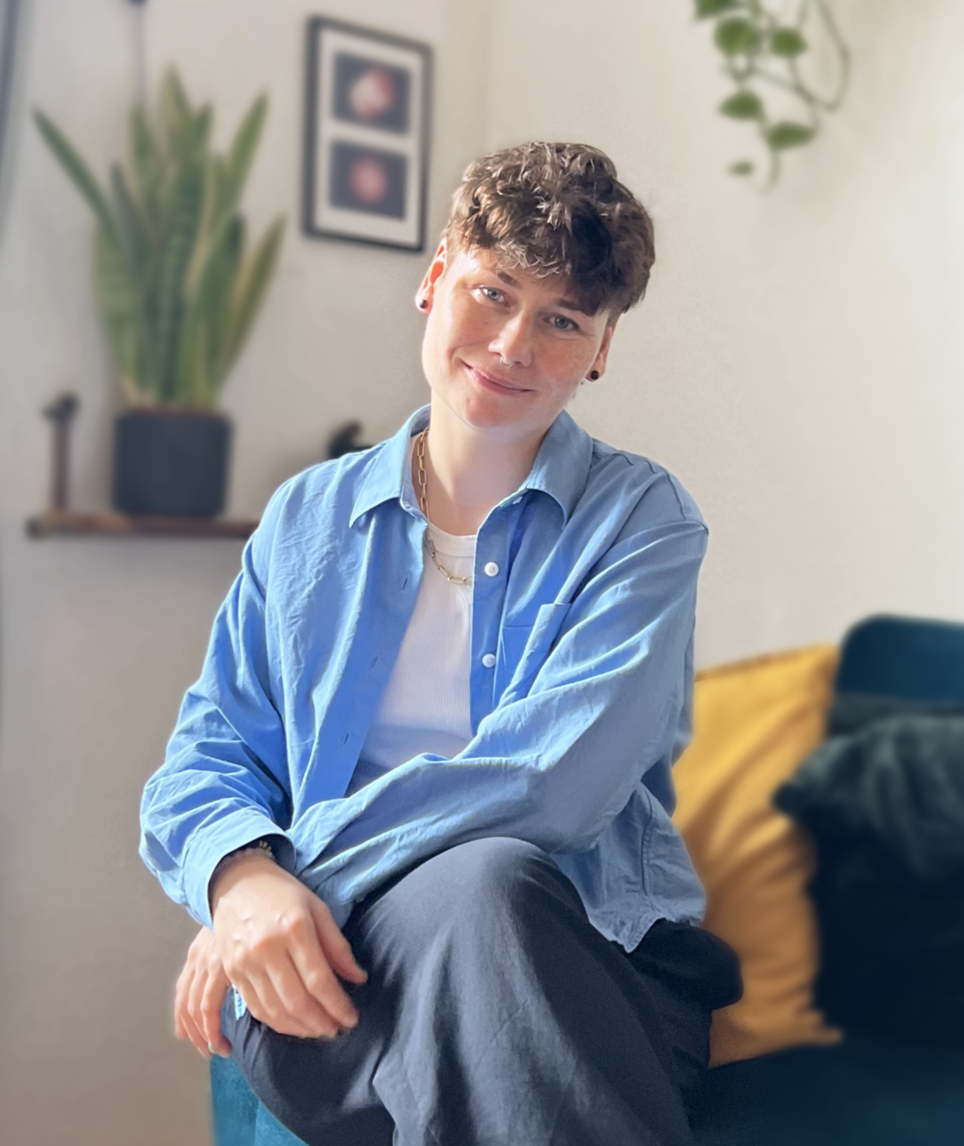 Porträtbild von Annu Jona Winkler – Systemische Beratung, Paartherapie, Coaching