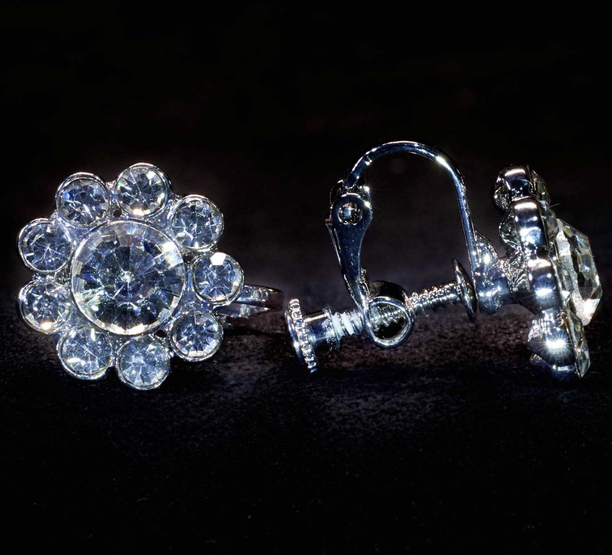 KBG Daisy Earring Clip On.jpg