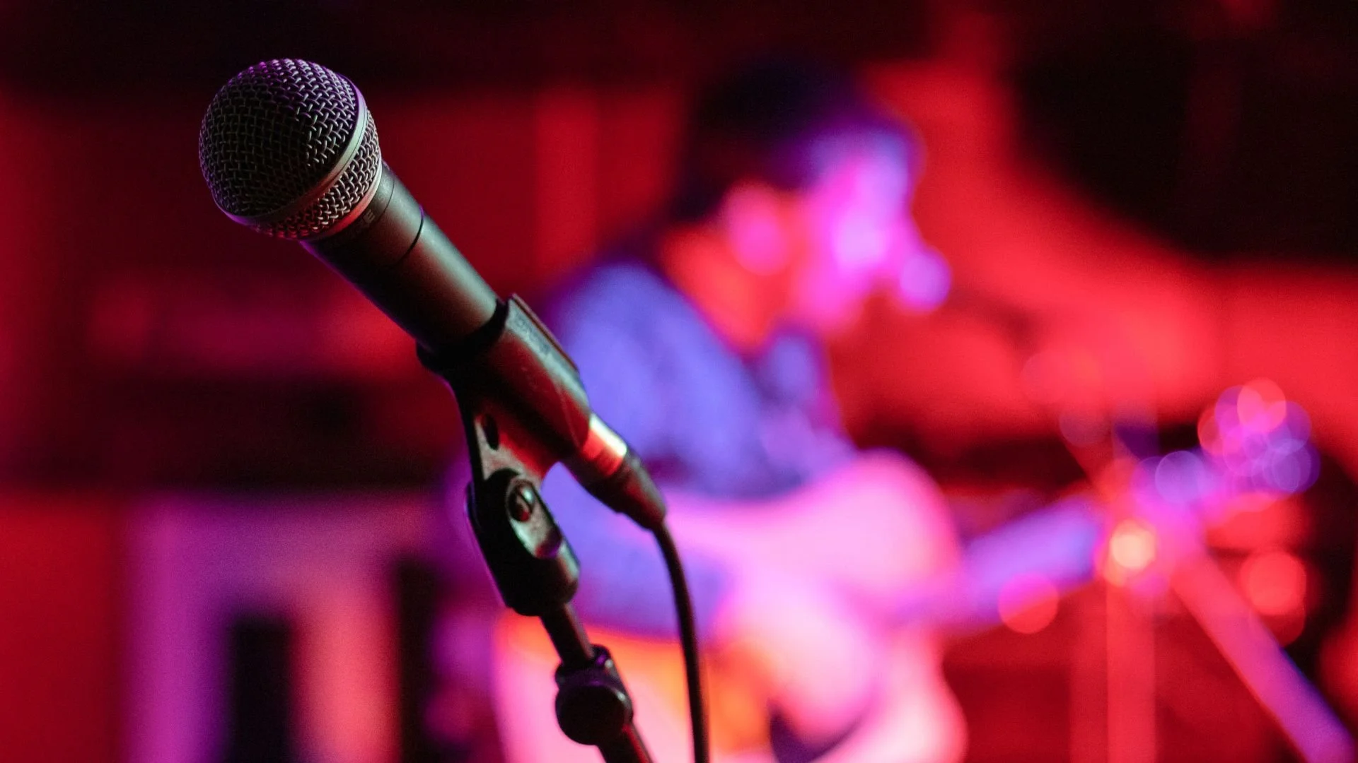 Your Ultimate Guide To Belfast’s Open Mic Events