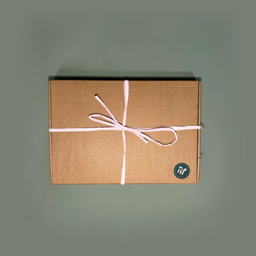 RR_Set_closed box.jpg