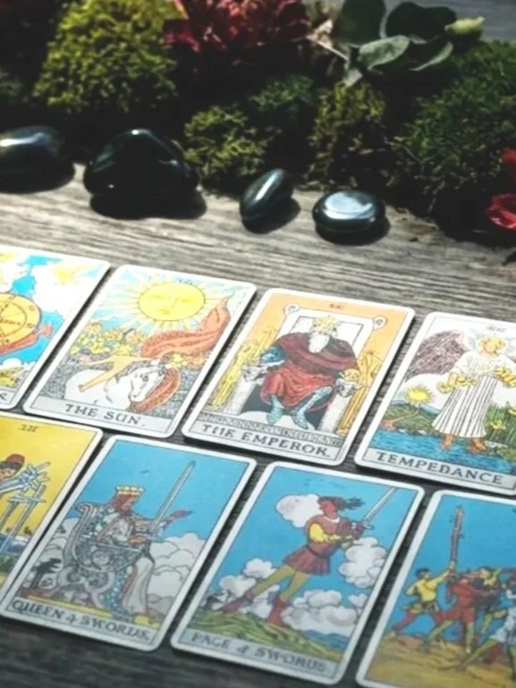 Workshop 26/11: Yoga &amp; Tarot Cards with Lotta Ahlvar