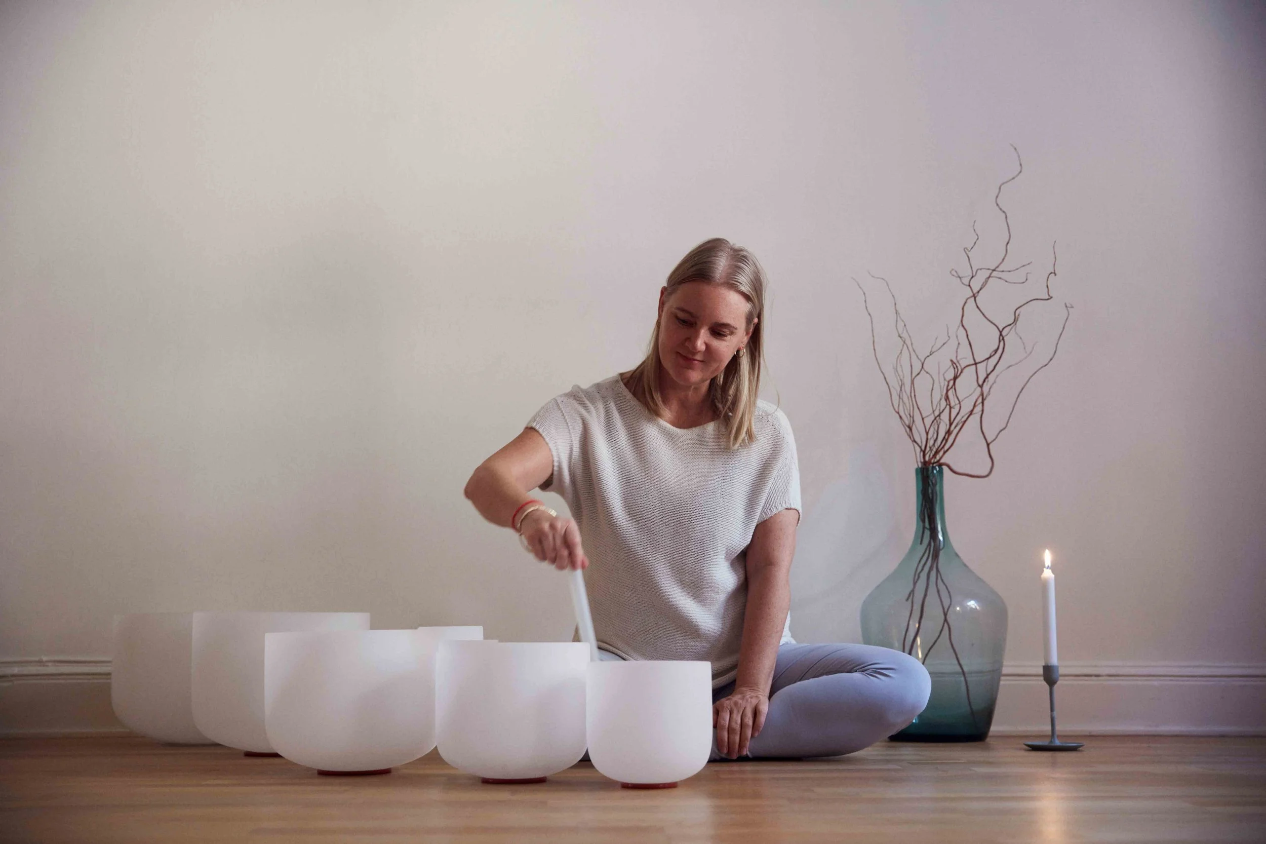 260923Jenny_HOMEyoga2995_lo.jpg