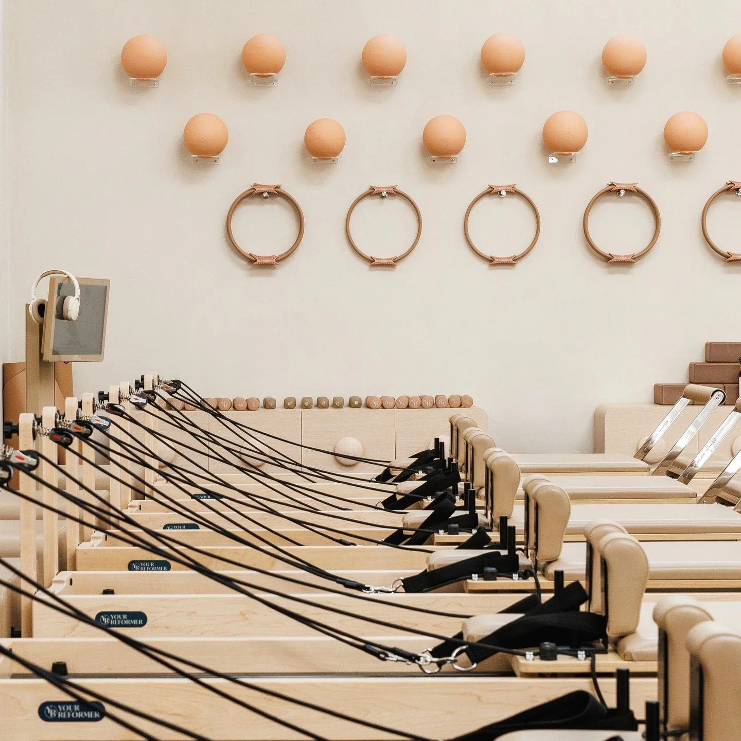 Your New Favorite Neighborhood Pilates Studio is OPEN ✨
-
📸 @nyseyez / @nyannah.j 
#ebenepilates #pilatesforeverybody #baltimorepilates