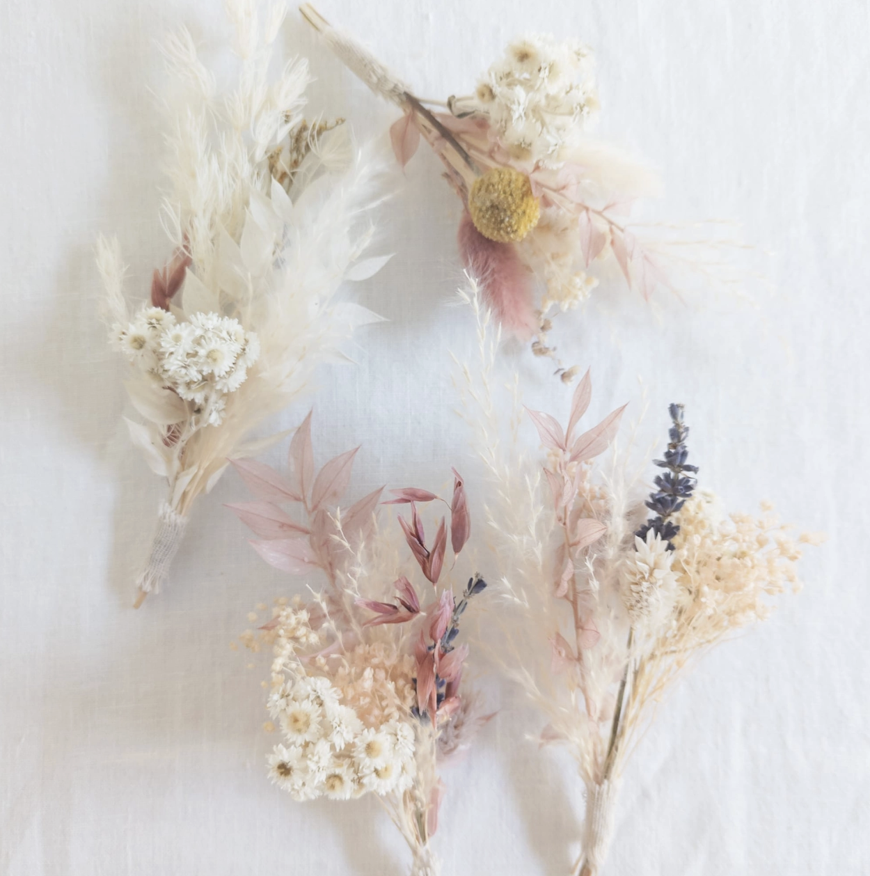 Mini Bud Vase Dried Bouquet