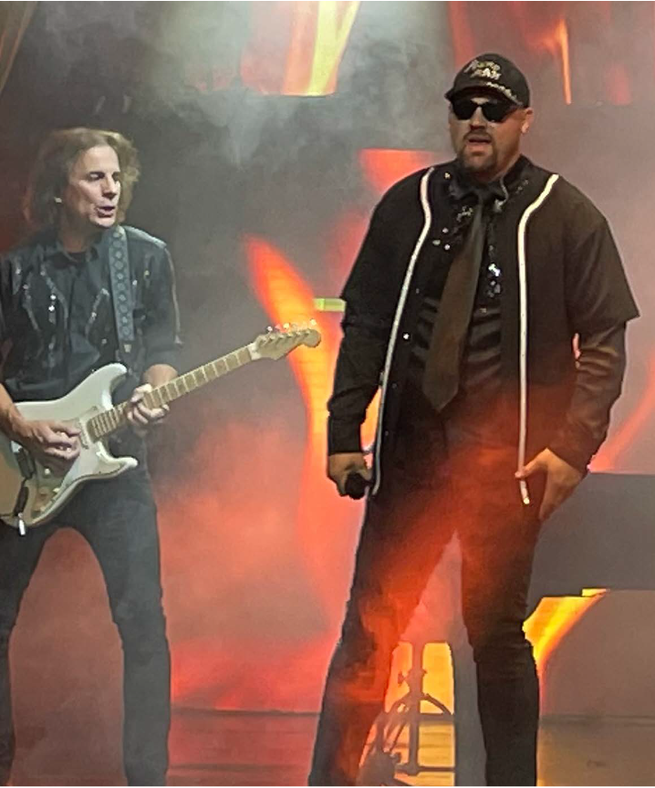 Kyle Martin as Billy Joel