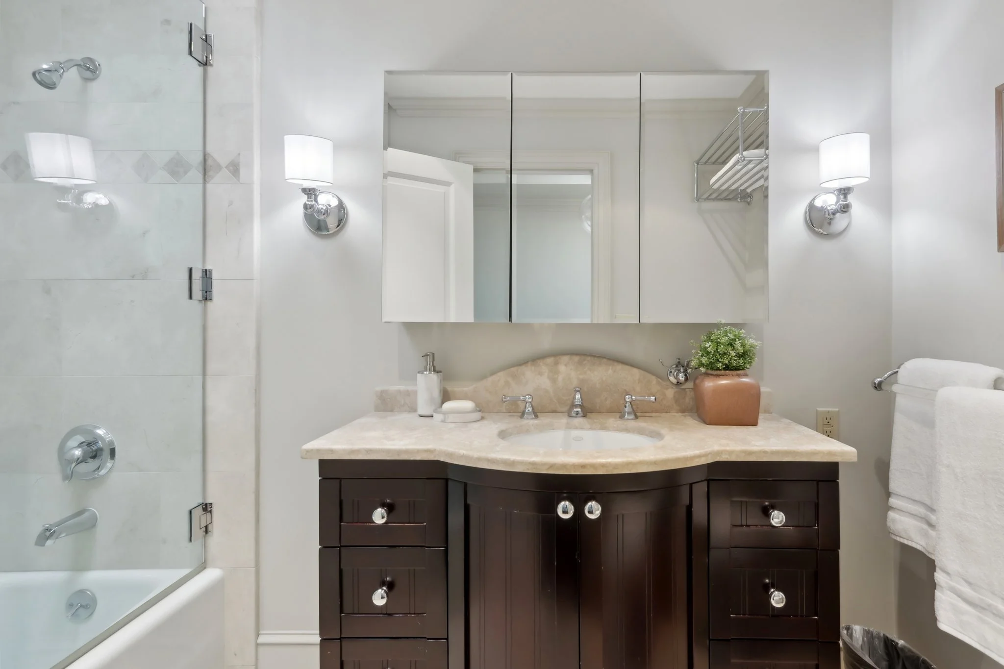 41-web-or-mls-University Dr-27032025-039.jpg