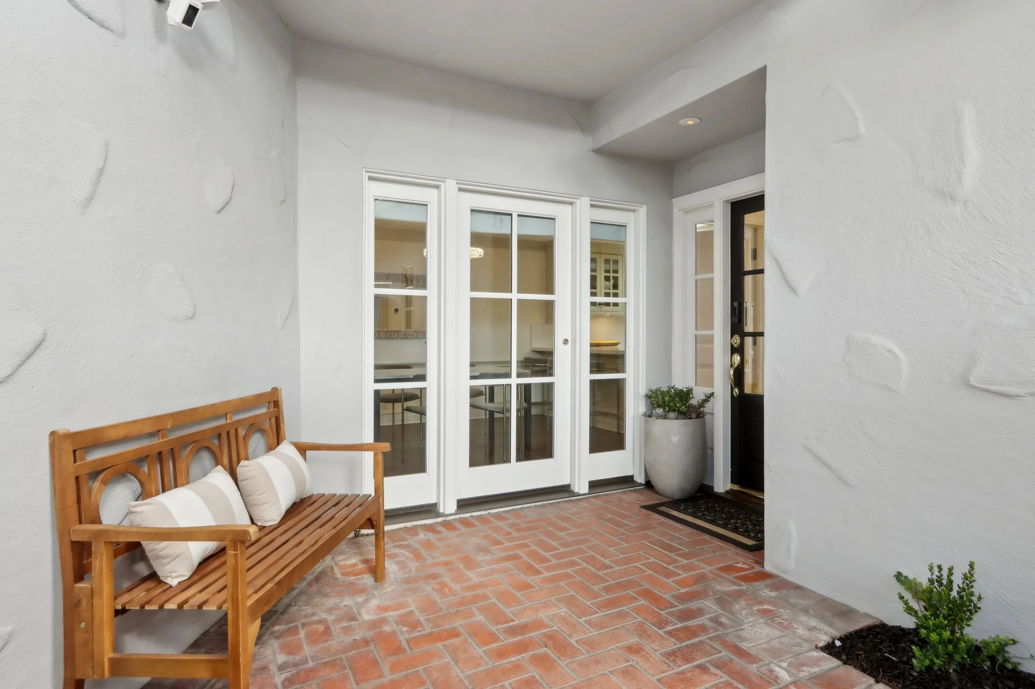 53-web-or-mls-University Dr-27032025-051.jpg