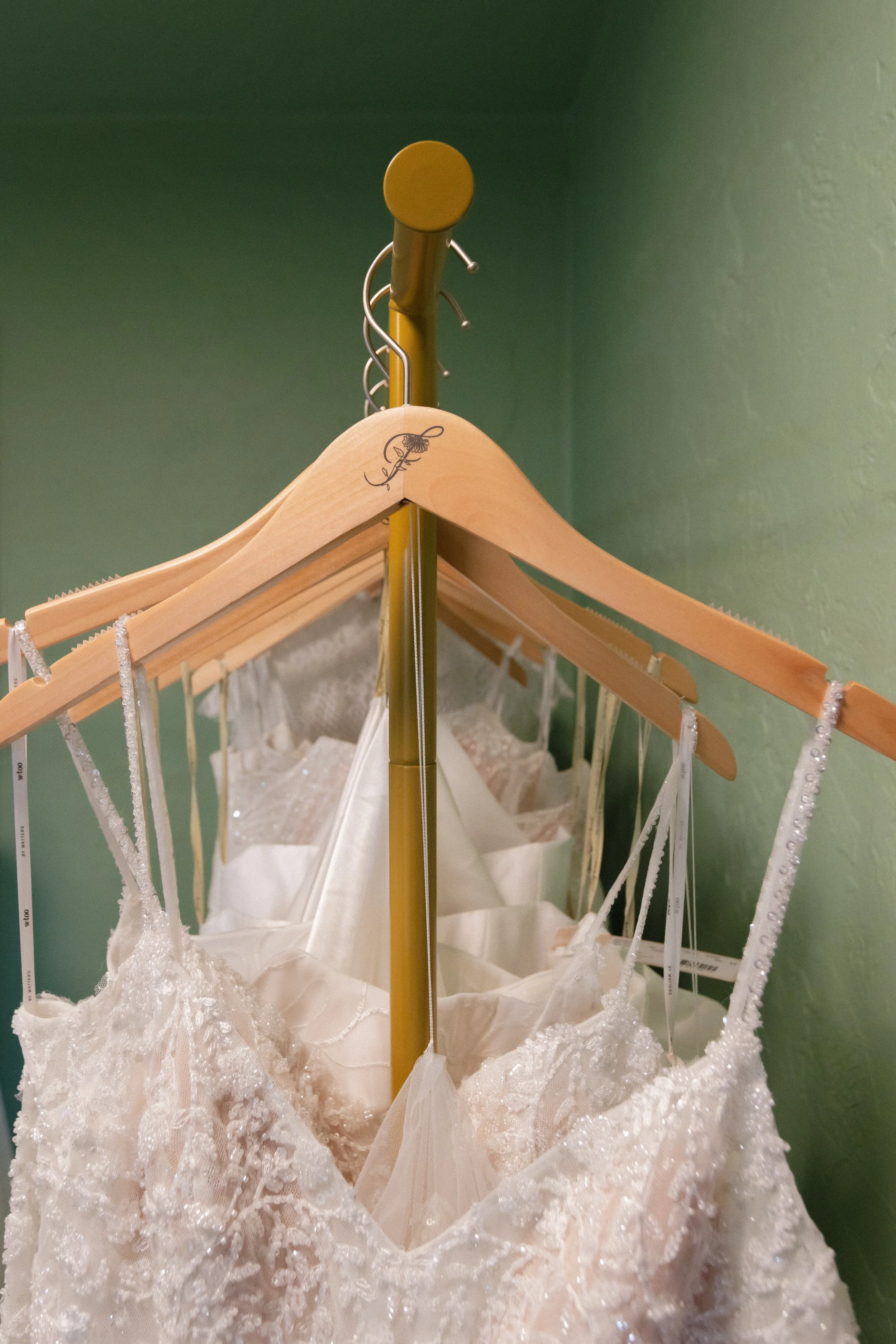 Gainesville Boutique Bridal Shop  Plus size inclusive Designer wedding gowns Ocala  Jacksonville  Wedding dress Florida  Alachua  Reception dress Graduation dress Little white dress Bride Veils Lgbtq friendly  salon north central florida