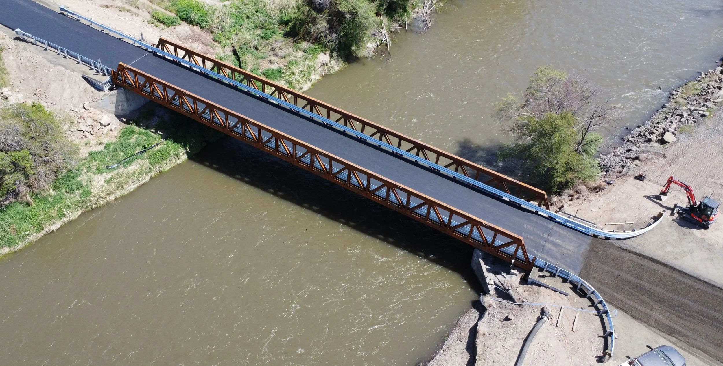 Mac Hoke Modular-Truss Freshly Paved.JPG