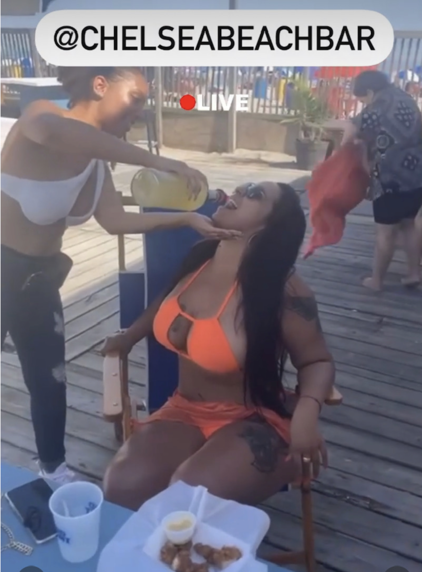 Beach Bar Live