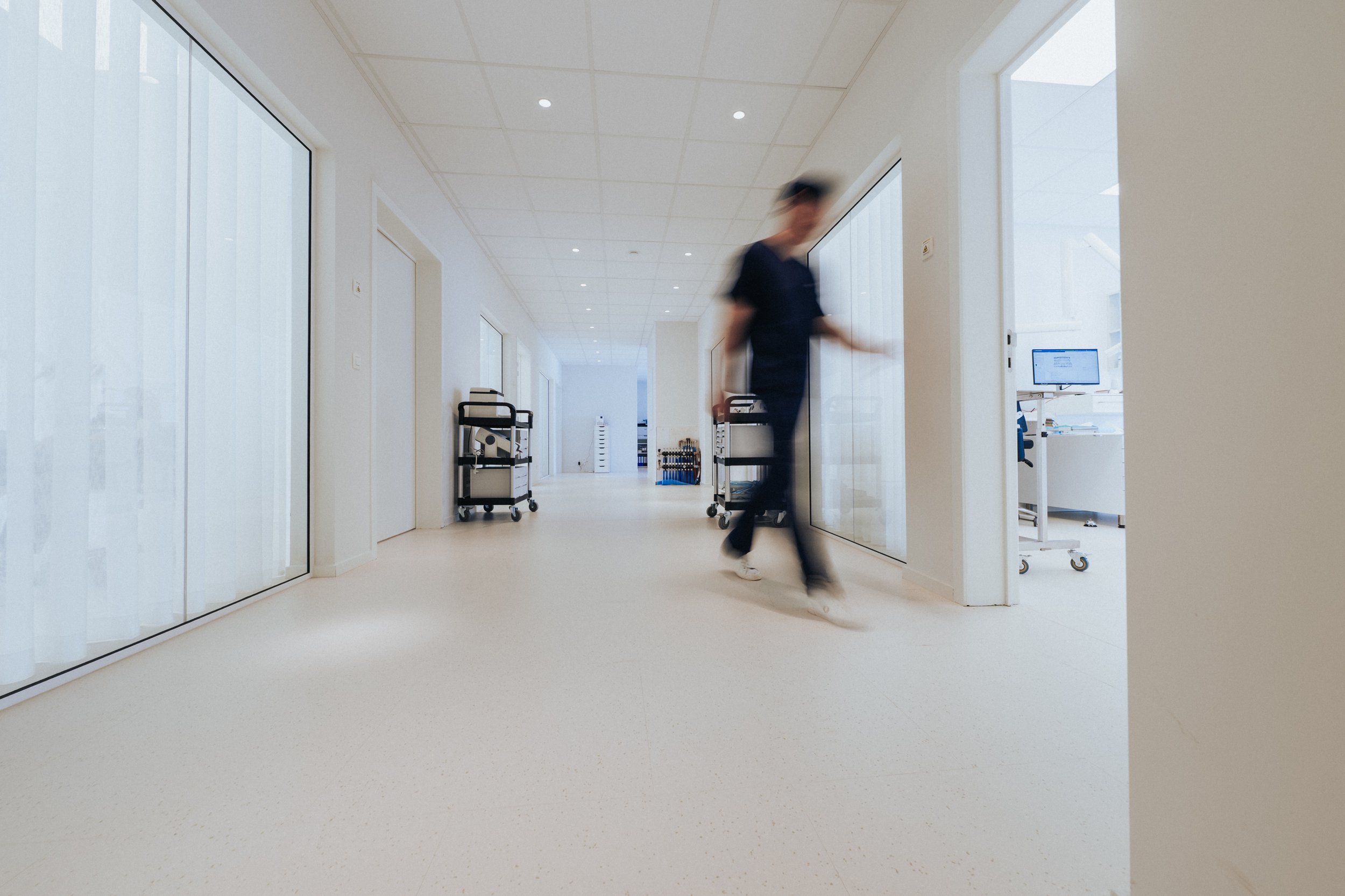 vernieuwde praktijk met veel lichtinval