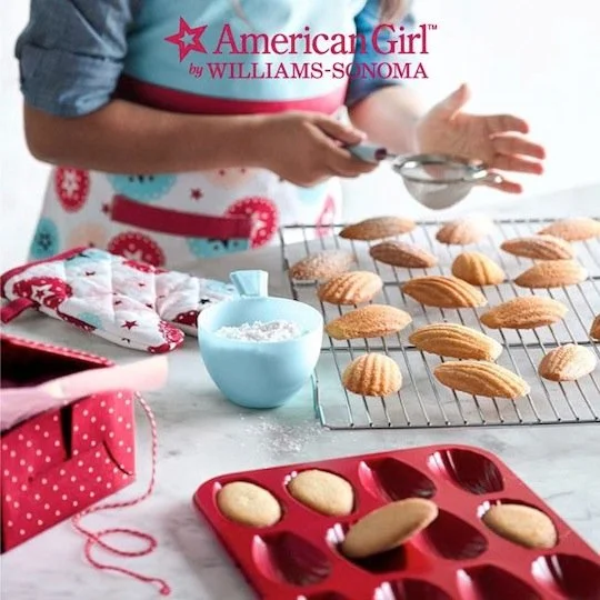 American-Girl-at-Williams-Sonoma.jpg