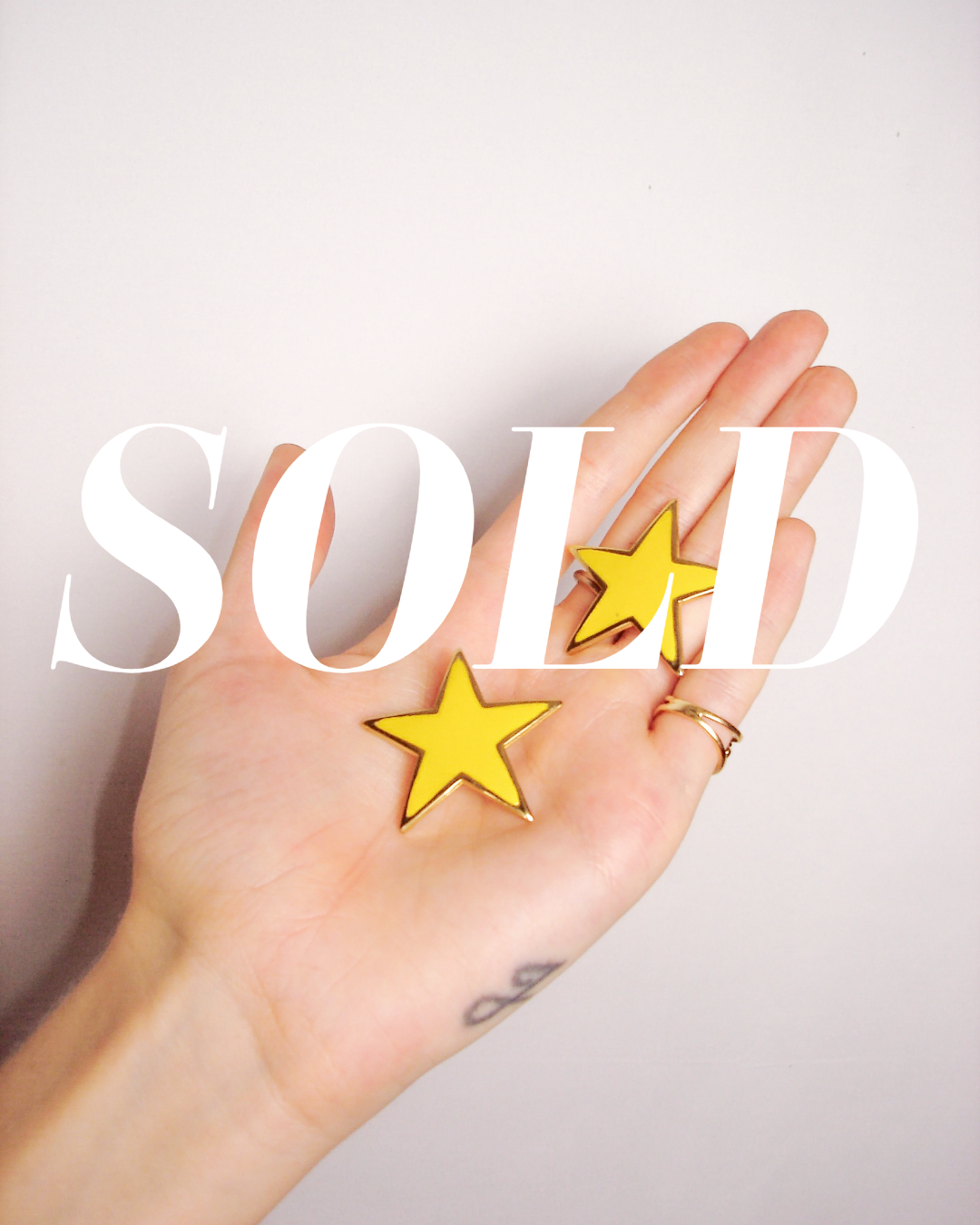 Large 80's Yellow Star Earrings