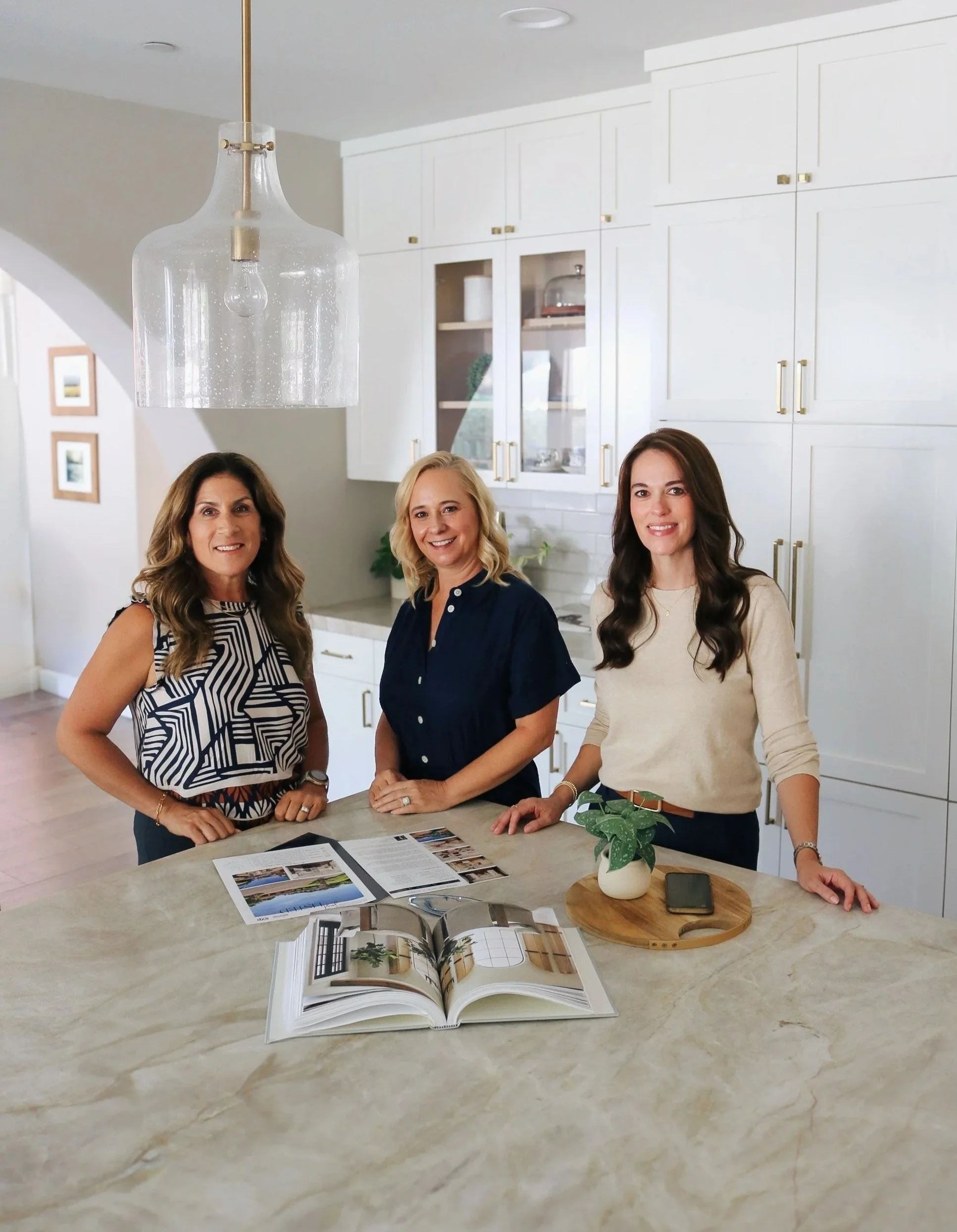 Susi Vickery, Jennifer Burroughs, Jessica Adams