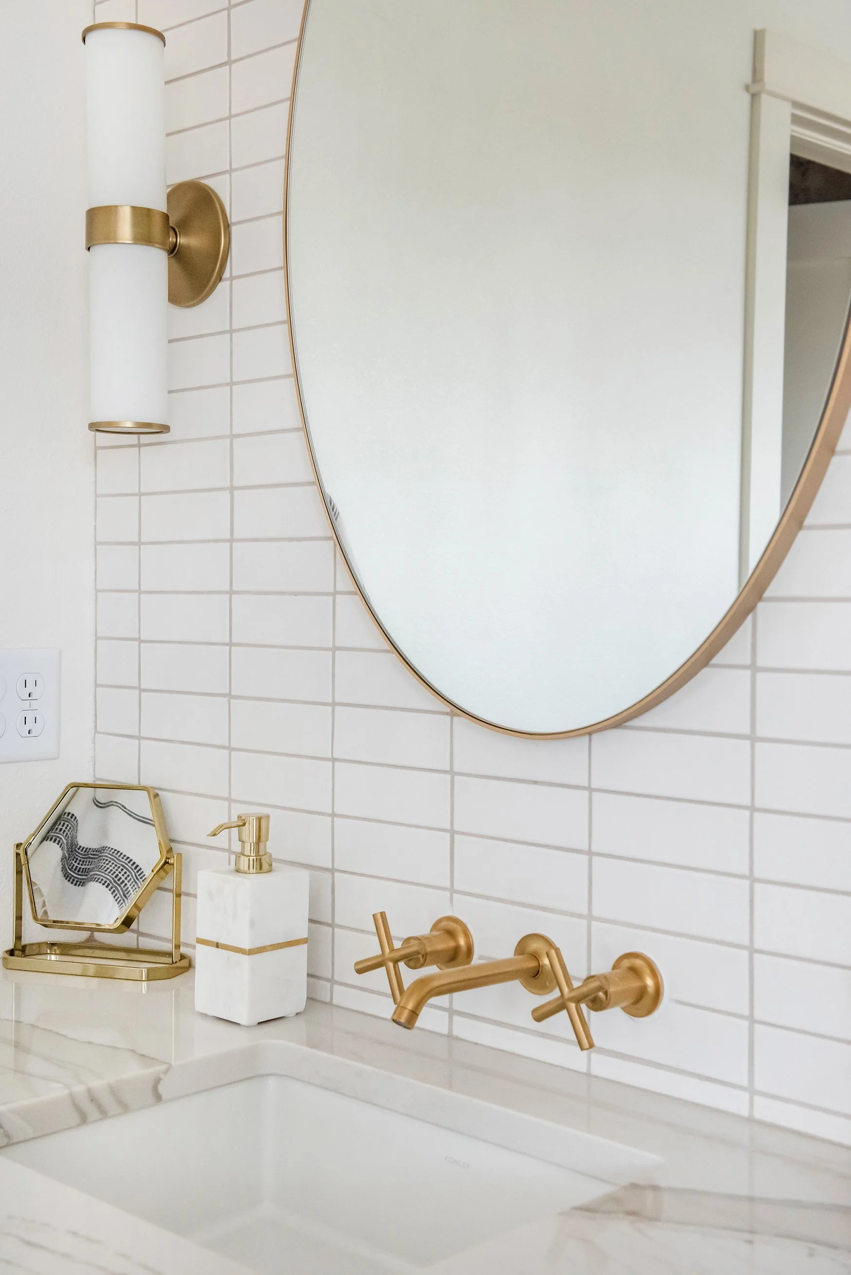 bathroom_27.jpg